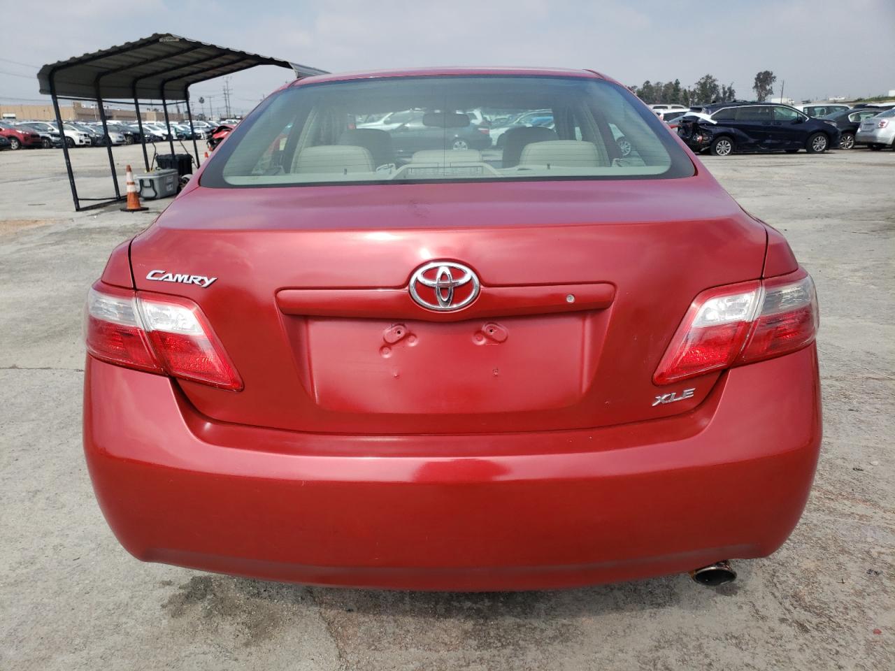 Photo 5 VIN: 4T1BE46K68U245542 - TOYOTA CAMRY 