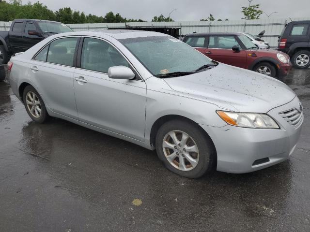 Photo 3 VIN: 4T1BE46K68U257349 - TOYOTA CAMRY 