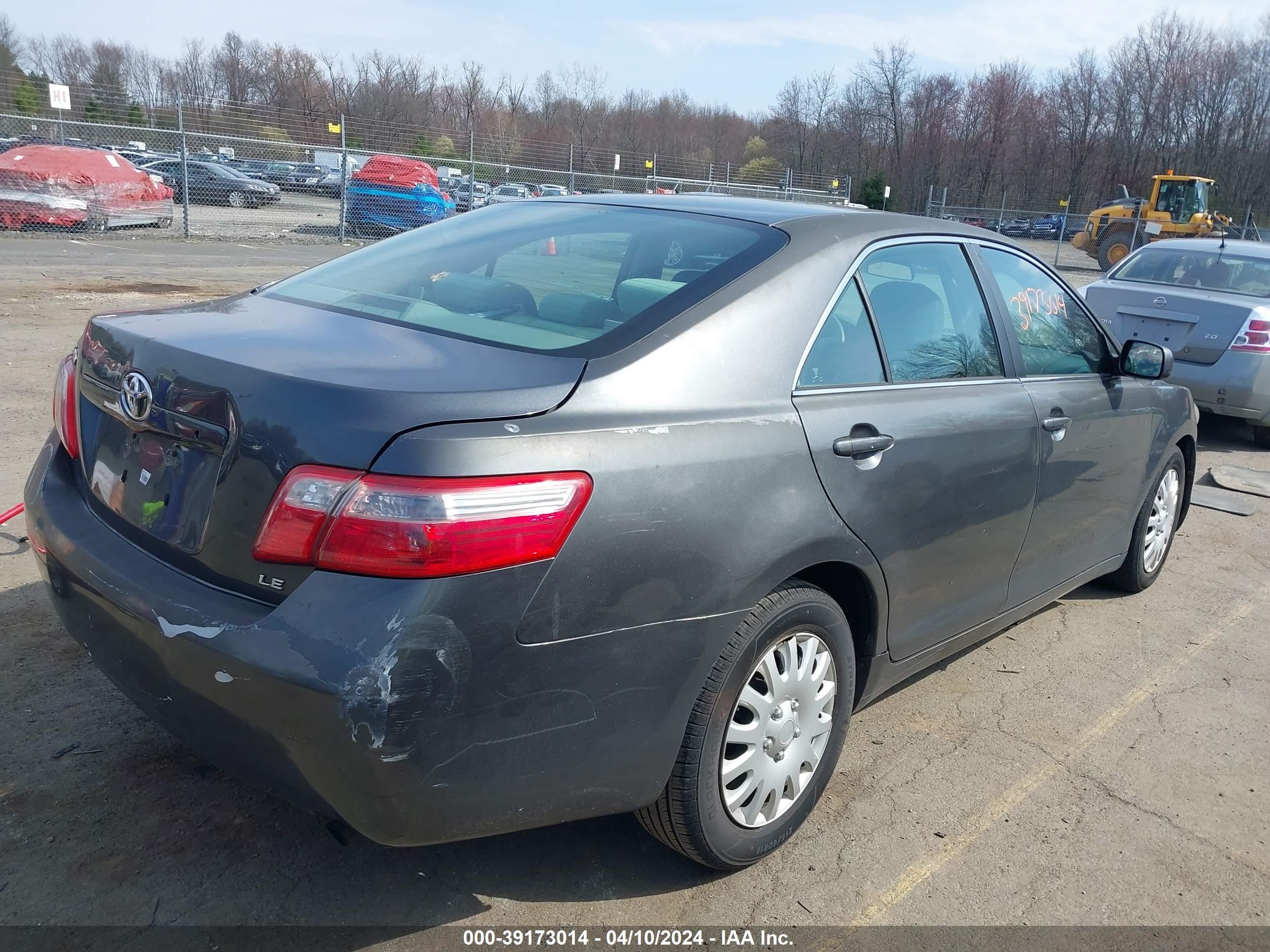 Photo 3 VIN: 4T1BE46K68U748276 - TOYOTA CAMRY 