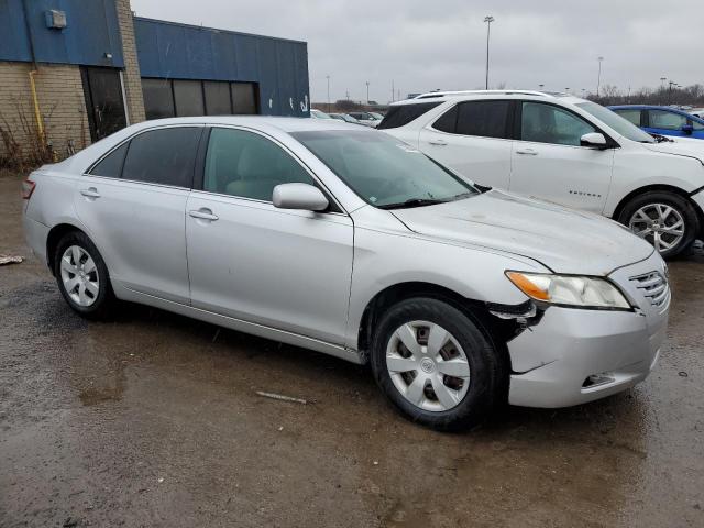 Photo 3 VIN: 4T1BE46K69U308849 - TOYOTA CAMRY 