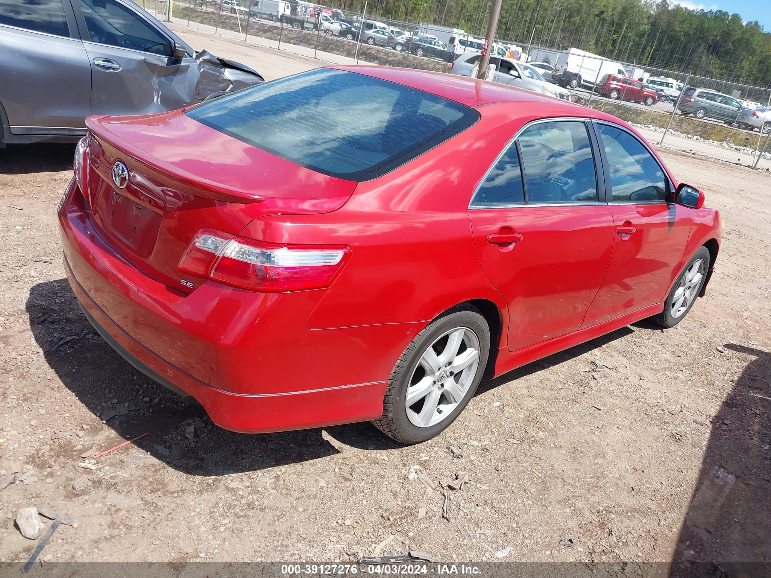 Photo 3 VIN: 4T1BE46K69U319169 - TOYOTA CAMRY 