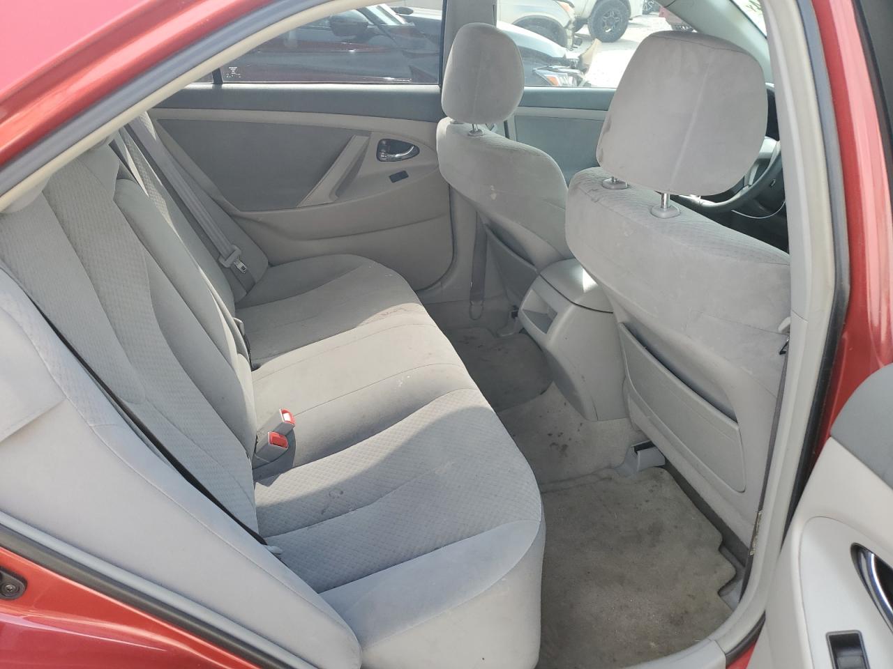 Photo 9 VIN: 4T1BE46K69U365911 - TOYOTA CAMRY 