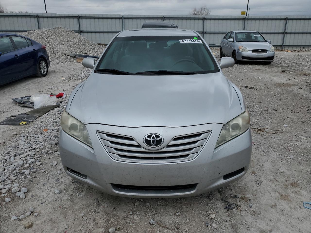 Photo 4 VIN: 4T1BE46K69U388055 - TOYOTA CAMRY 