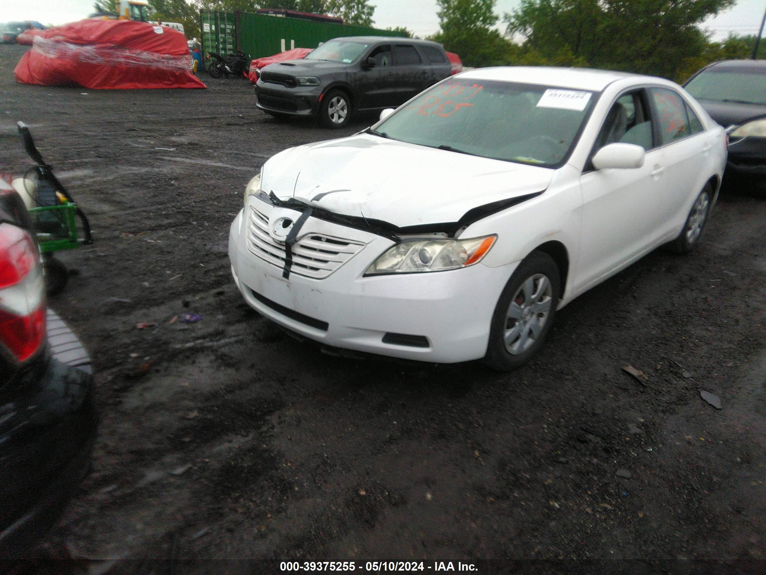 Photo 1 VIN: 4T1BE46K69U807327 - TOYOTA CAMRY 