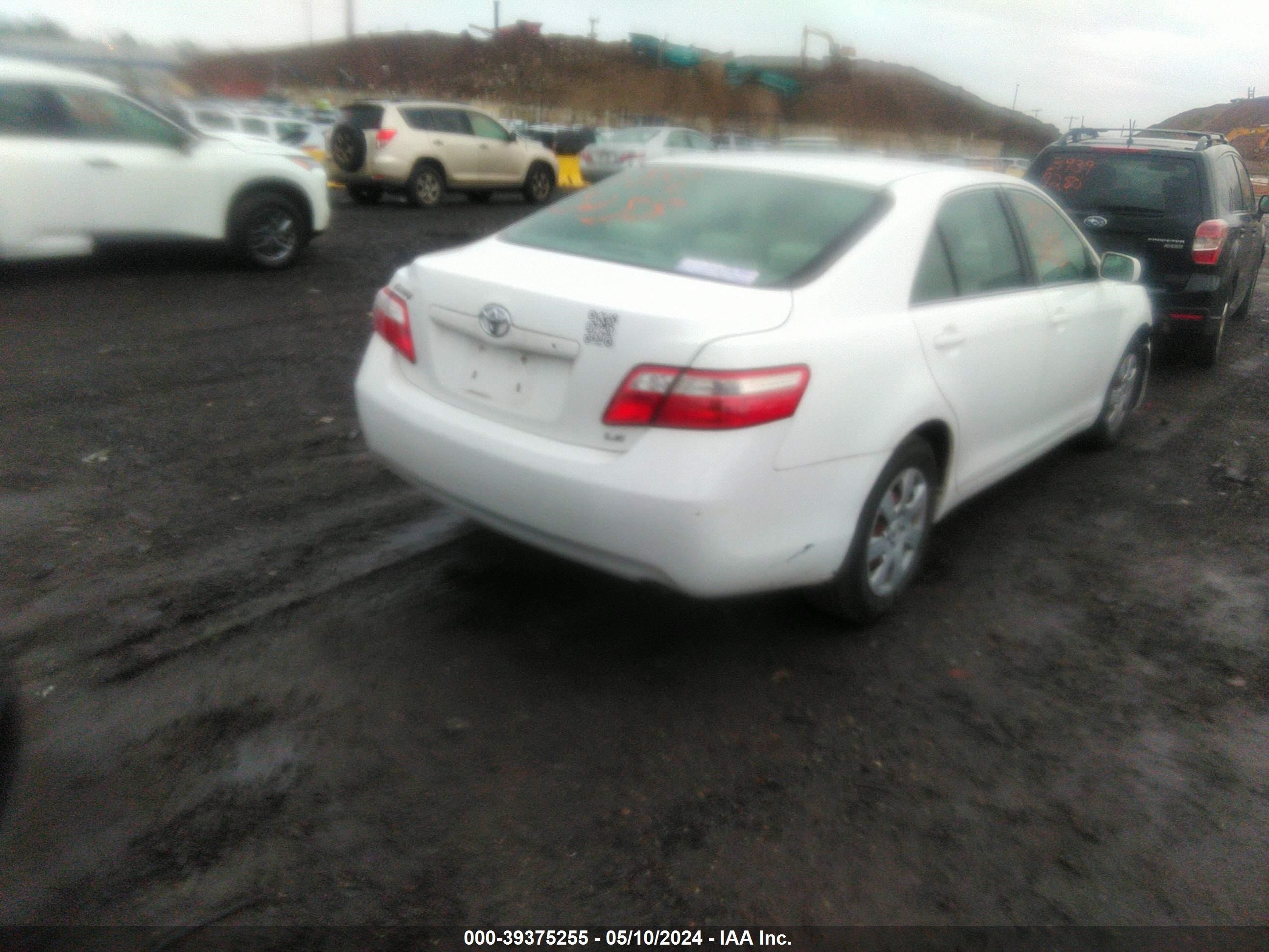 Photo 3 VIN: 4T1BE46K69U807327 - TOYOTA CAMRY 