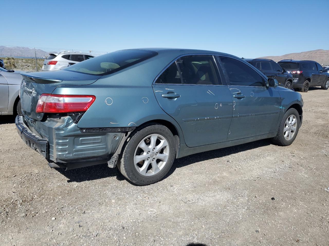 Photo 2 VIN: 4T1BE46K69U876860 - TOYOTA CAMRY 