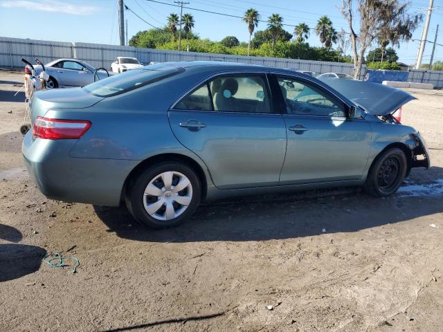 Photo 2 VIN: 4T1BE46K69U880617 - TOYOTA CAMRY BASE 