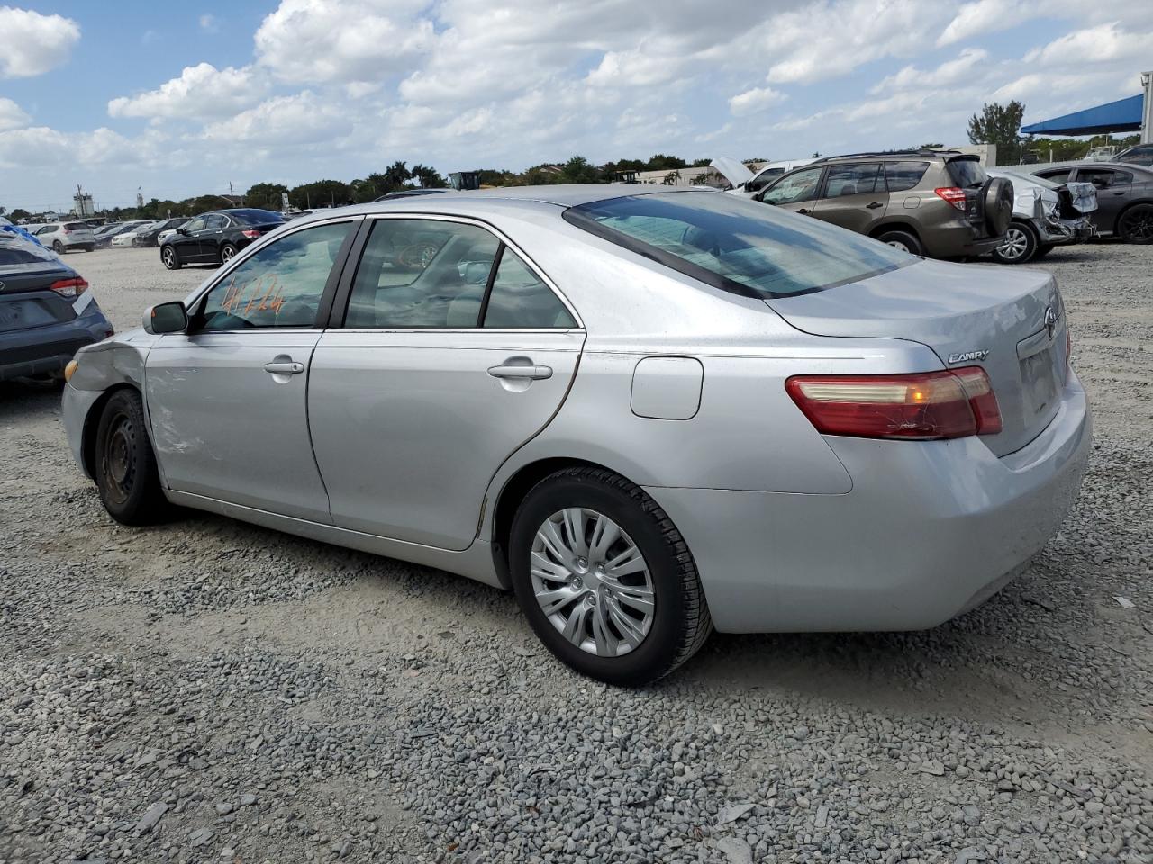 Photo 1 VIN: 4T1BE46K69U908576 - TOYOTA CAMRY 