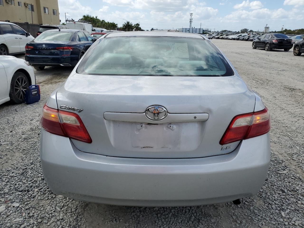 Photo 5 VIN: 4T1BE46K69U908576 - TOYOTA CAMRY 