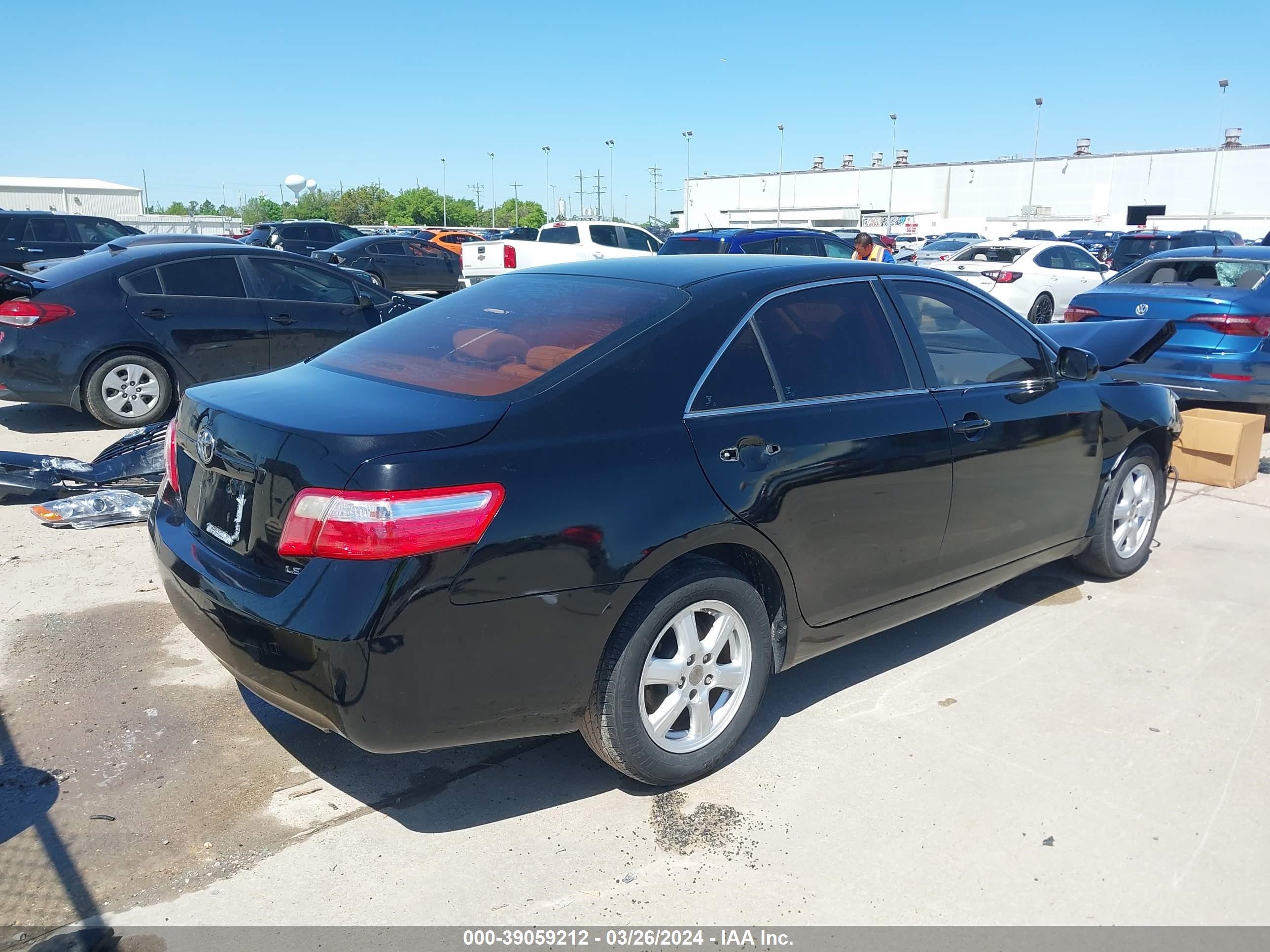 Photo 3 VIN: 4T1BE46K774085007 - TOYOTA CAMRY 