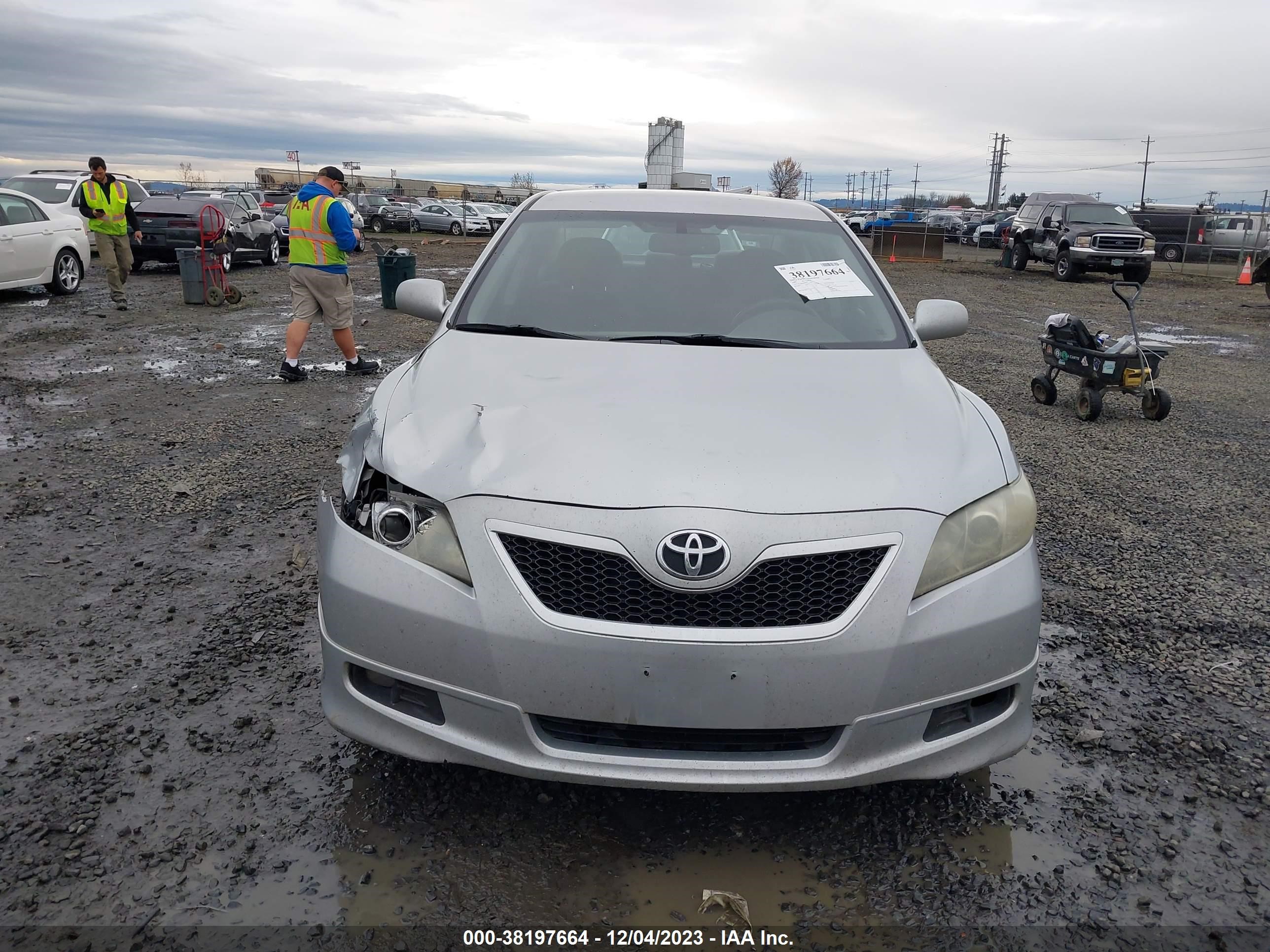 Photo 11 VIN: 4T1BE46K77U027950 - TOYOTA CAMRY 