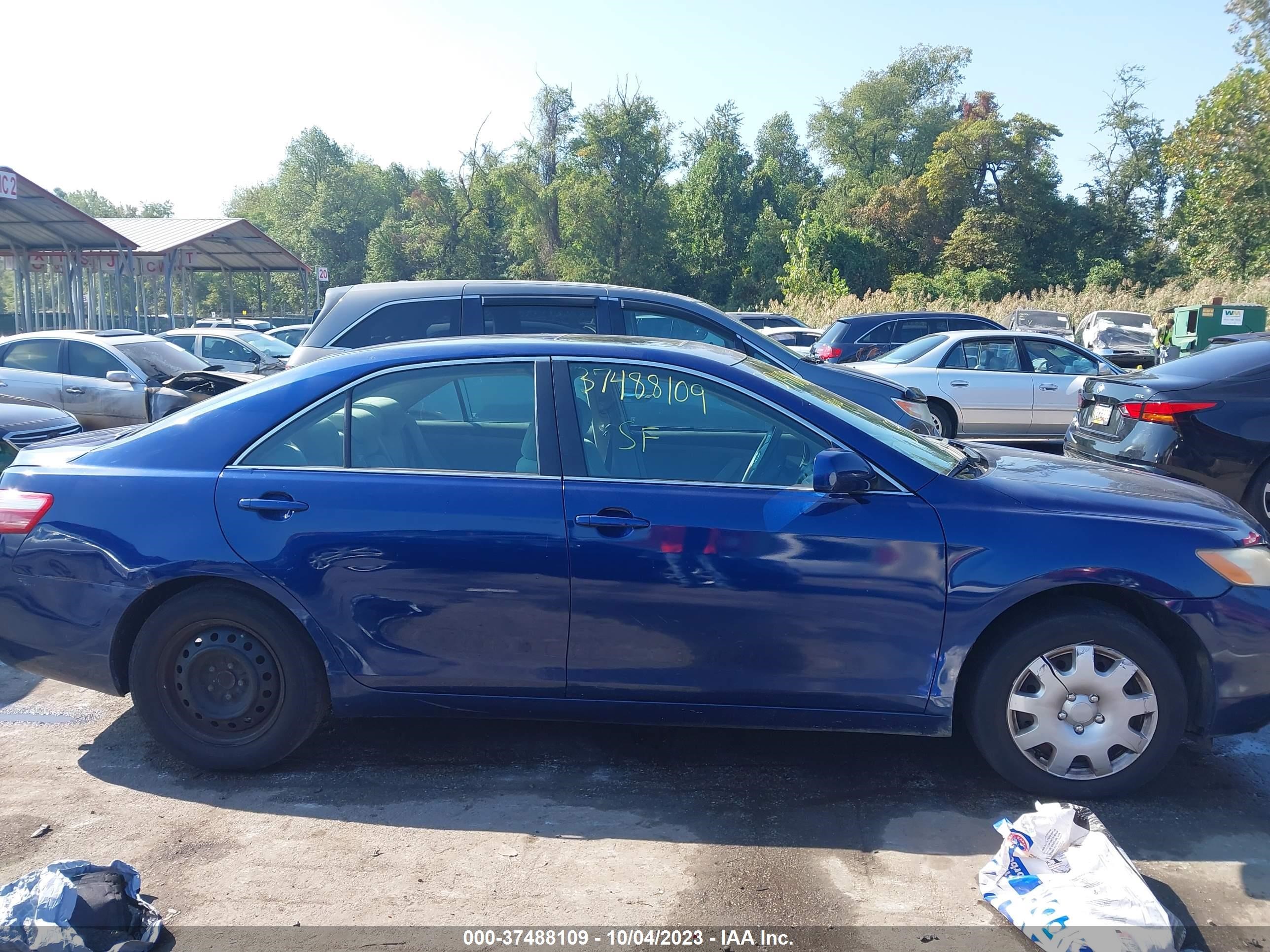 Photo 11 VIN: 4T1BE46K77U064464 - TOYOTA CAMRY 