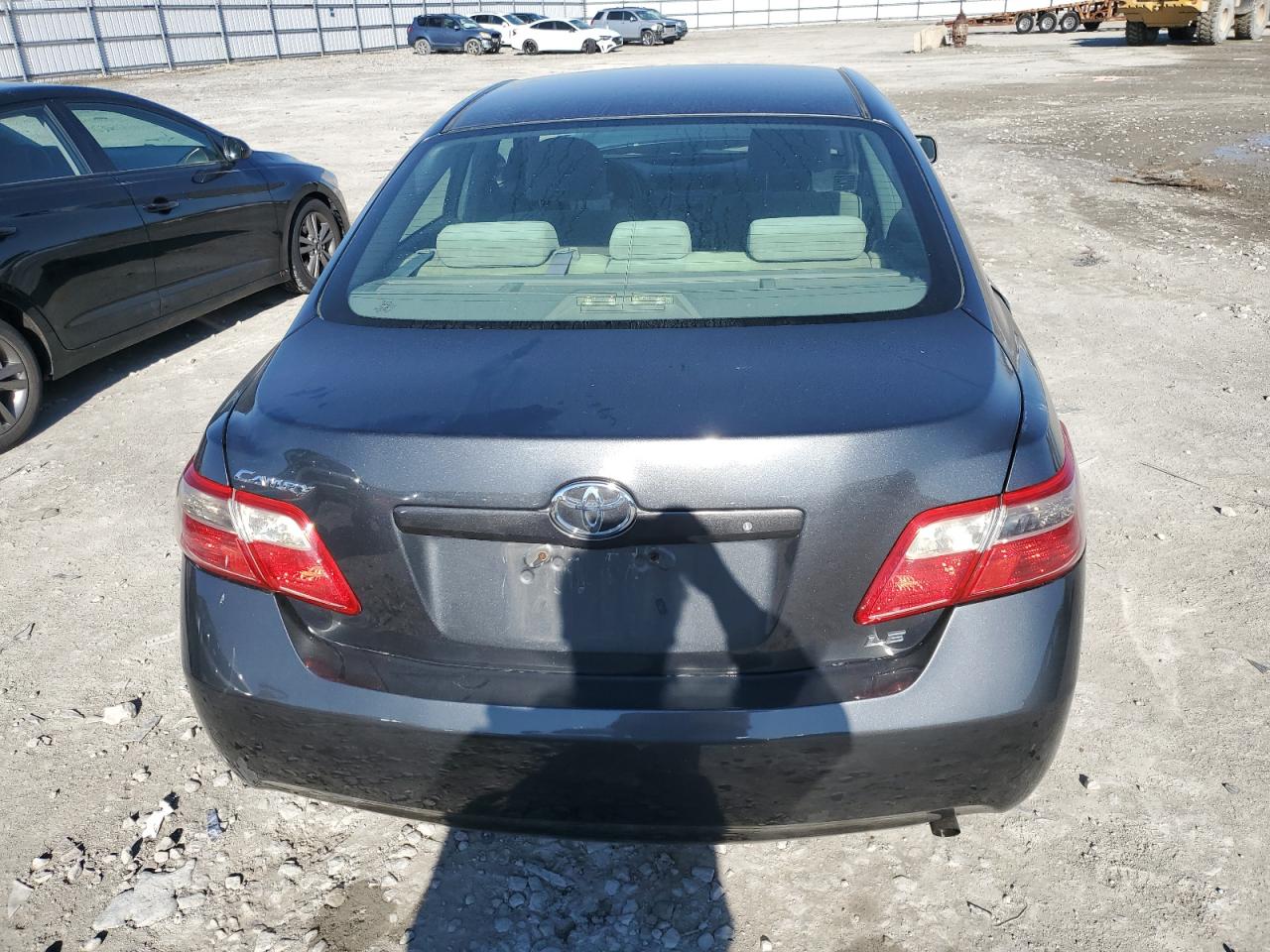 Photo 5 VIN: 4T1BE46K77U080602 - TOYOTA CAMRY 