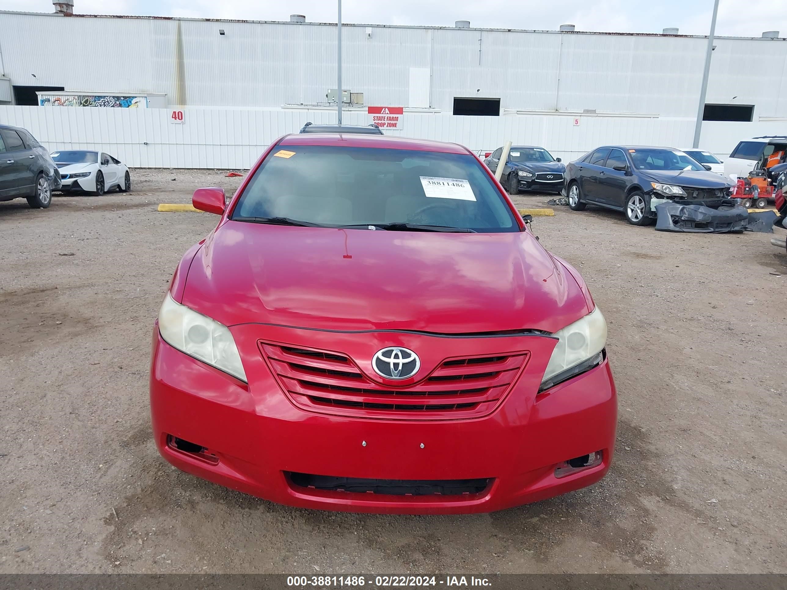 Photo 11 VIN: 4T1BE46K77U124808 - TOYOTA CAMRY 