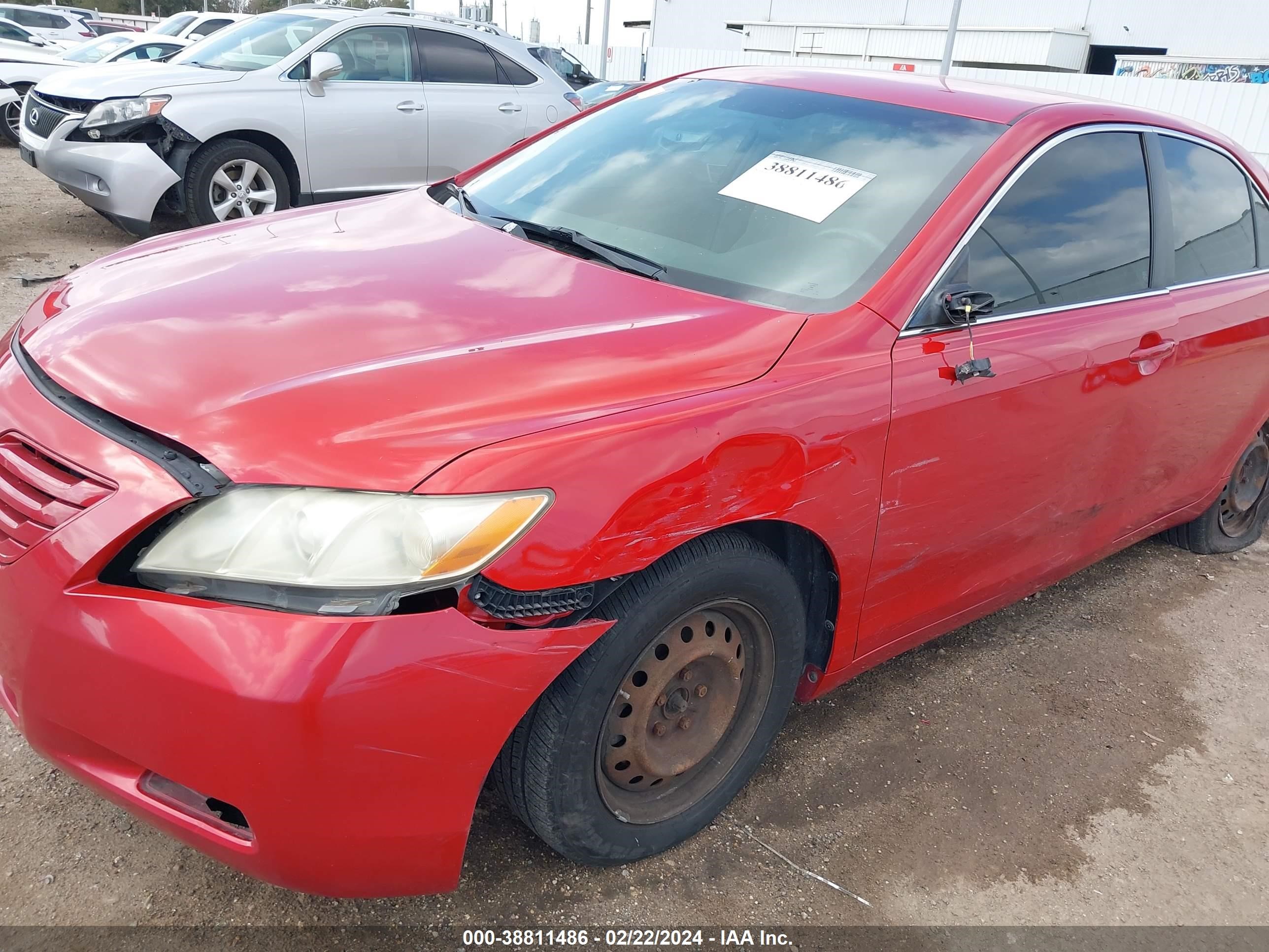 Photo 5 VIN: 4T1BE46K77U124808 - TOYOTA CAMRY 