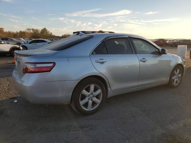 Photo 2 VIN: 4T1BE46K77U138210 - TOYOTA CAMRY CE A 