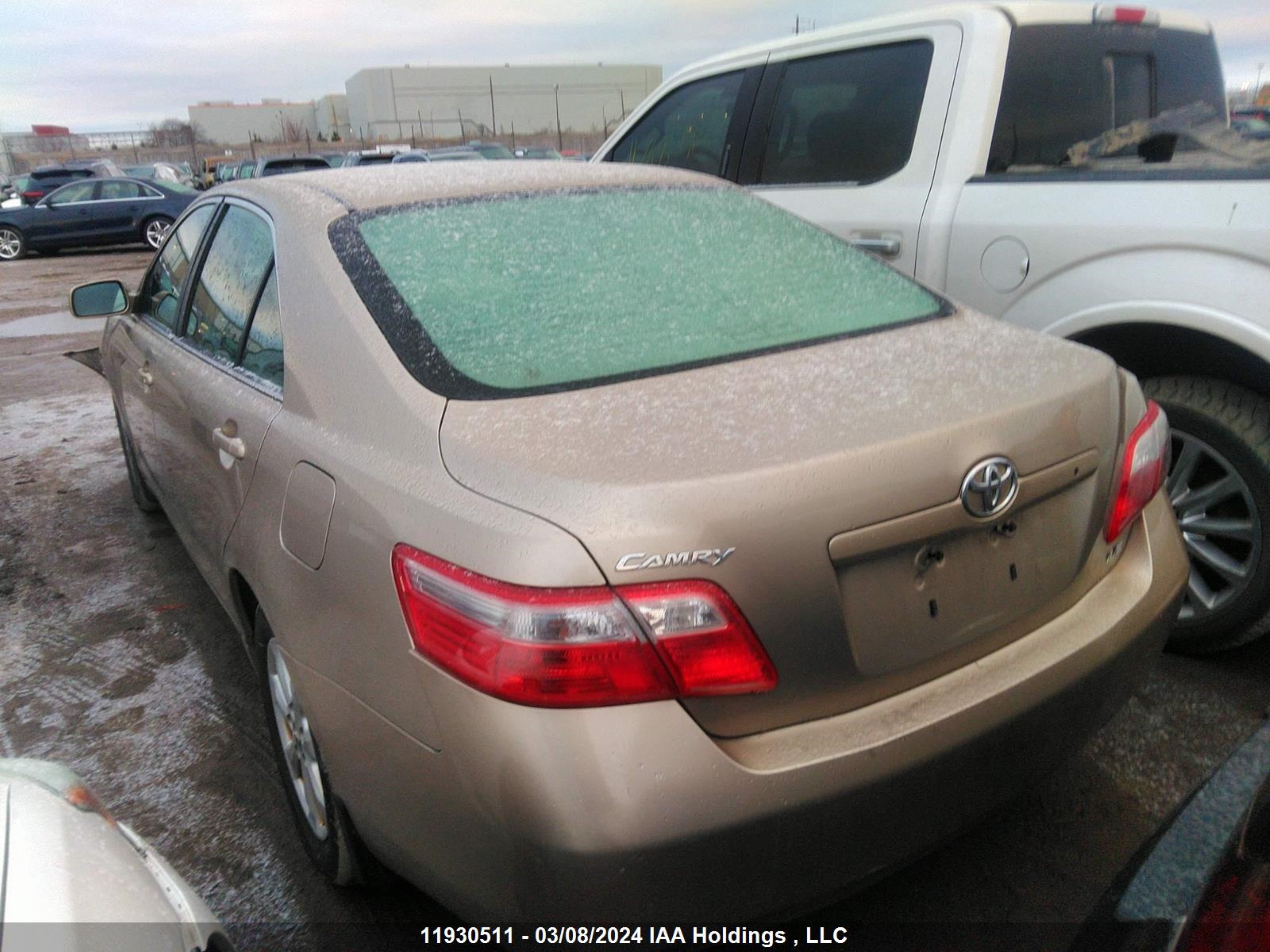 Photo 2 VIN: 4T1BE46K77U166038 - TOYOTA CAMRY 