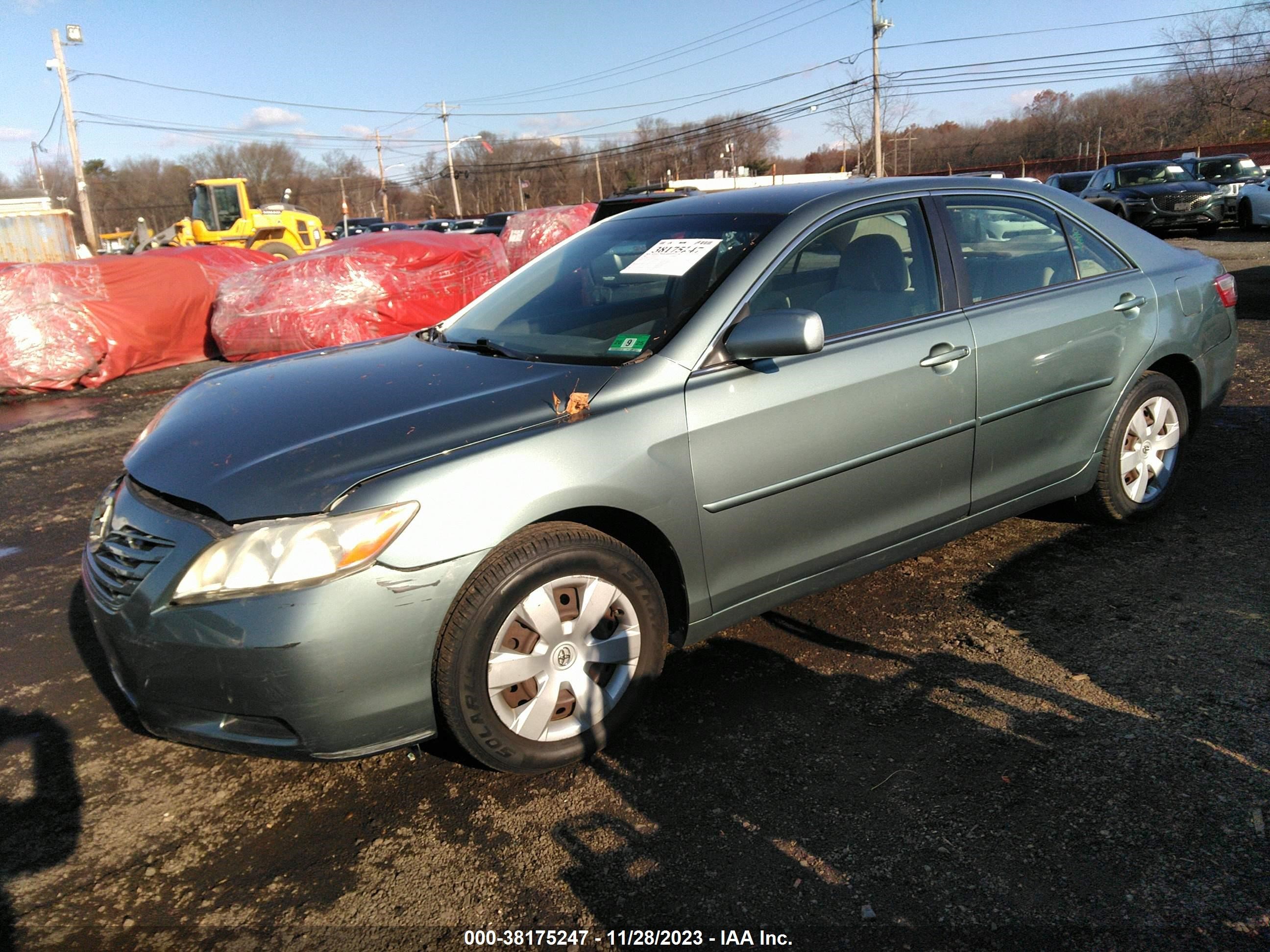 Photo 1 VIN: 4T1BE46K77U581571 - TOYOTA CAMRY 