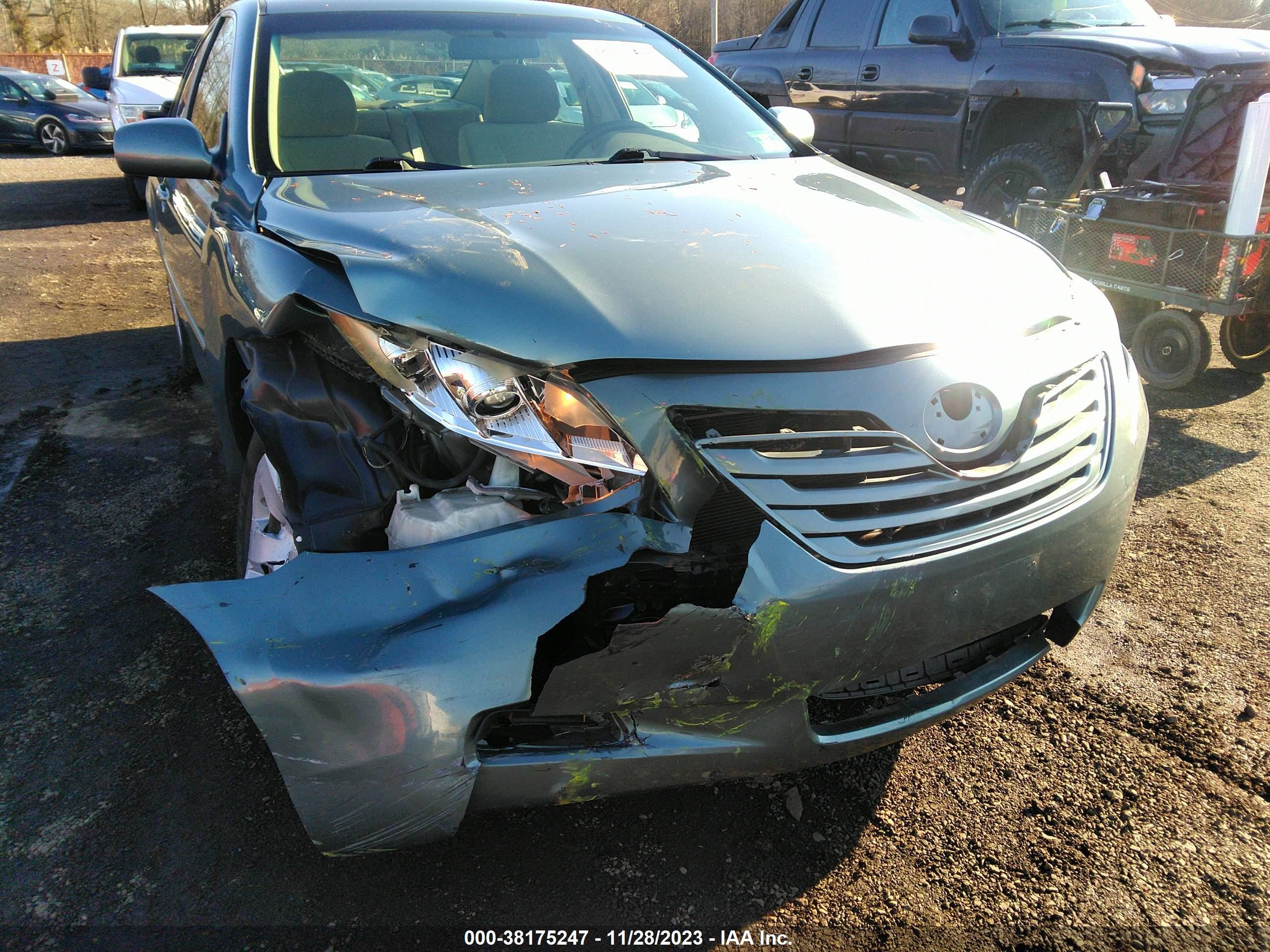 Photo 5 VIN: 4T1BE46K77U581571 - TOYOTA CAMRY 