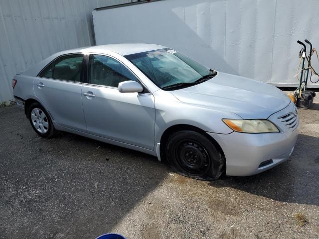 Photo 3 VIN: 4T1BE46K77U601933 - TOYOTA CAMRY 