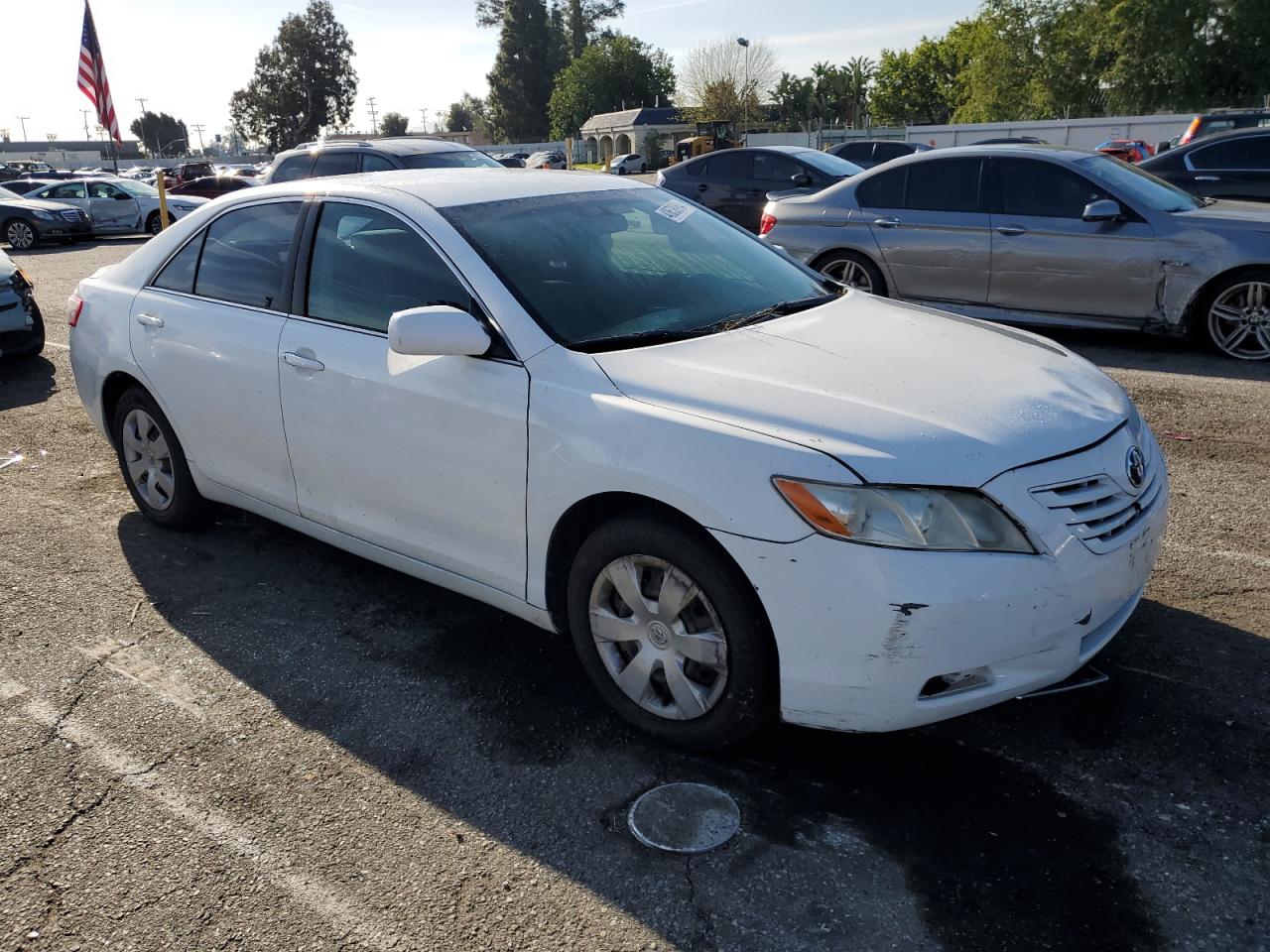 Photo 3 VIN: 4T1BE46K77U604976 - TOYOTA CAMRY 