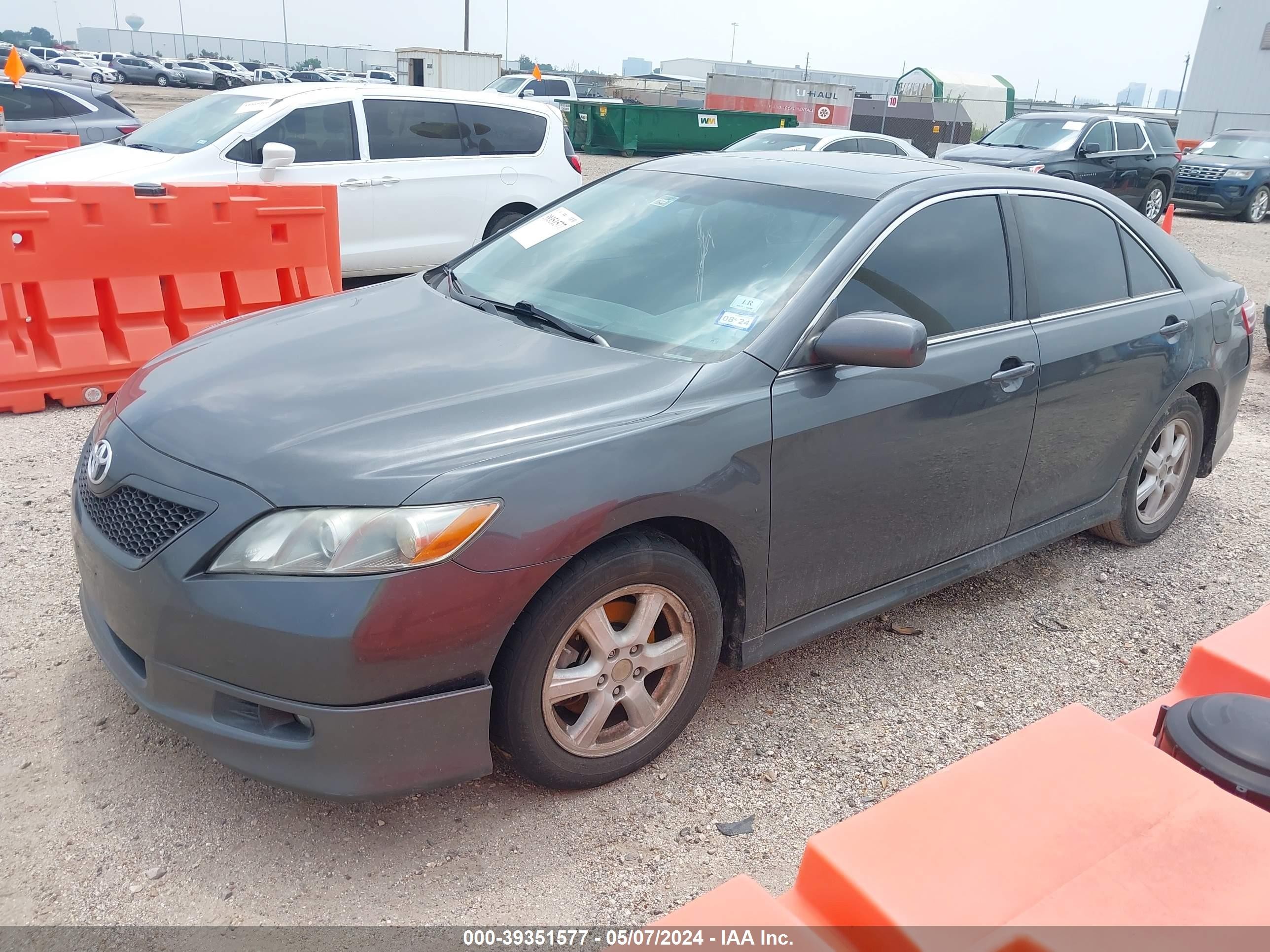 Photo 1 VIN: 4T1BE46K77U644555 - TOYOTA CAMRY 