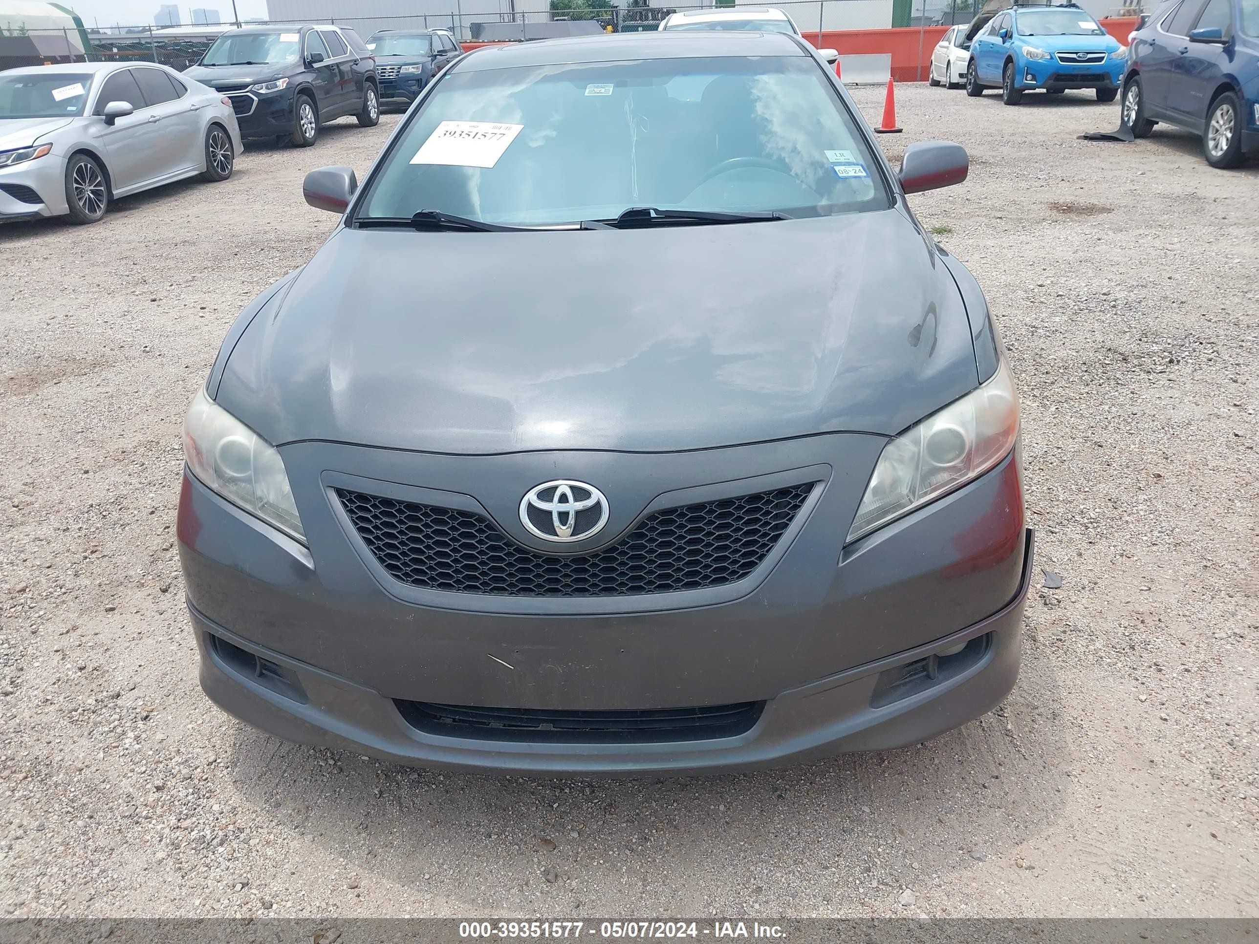 Photo 11 VIN: 4T1BE46K77U644555 - TOYOTA CAMRY 