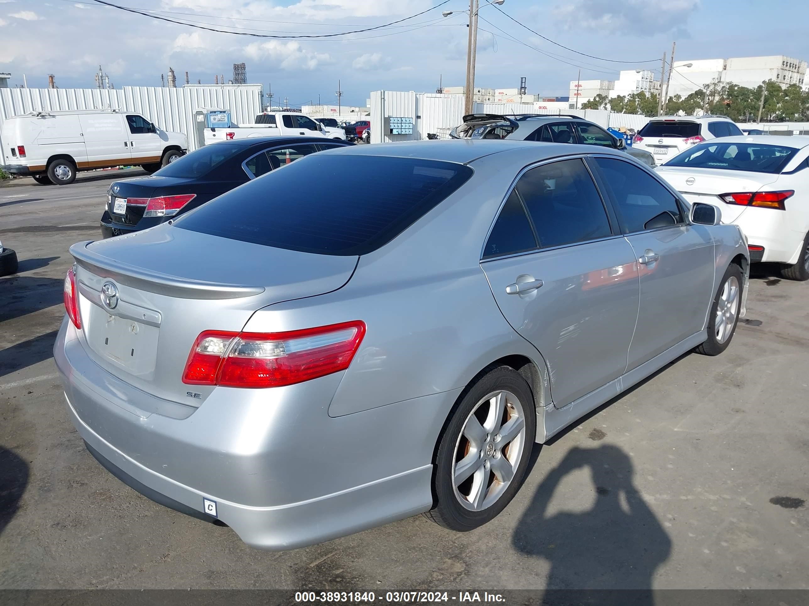 Photo 3 VIN: 4T1BE46K78U752367 - TOYOTA CAMRY 