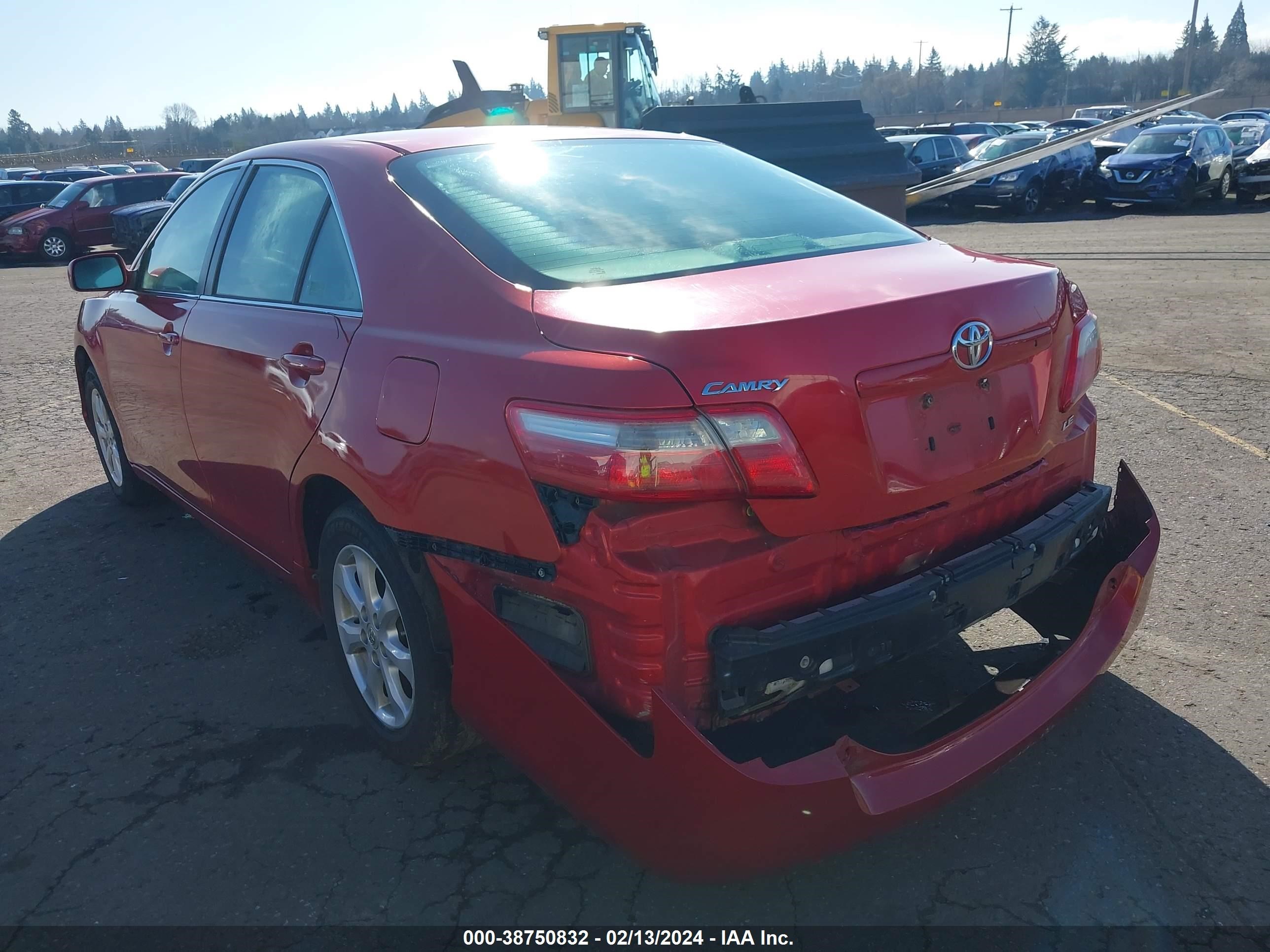 Photo 2 VIN: 4T1BE46K79U270242 - TOYOTA CAMRY 