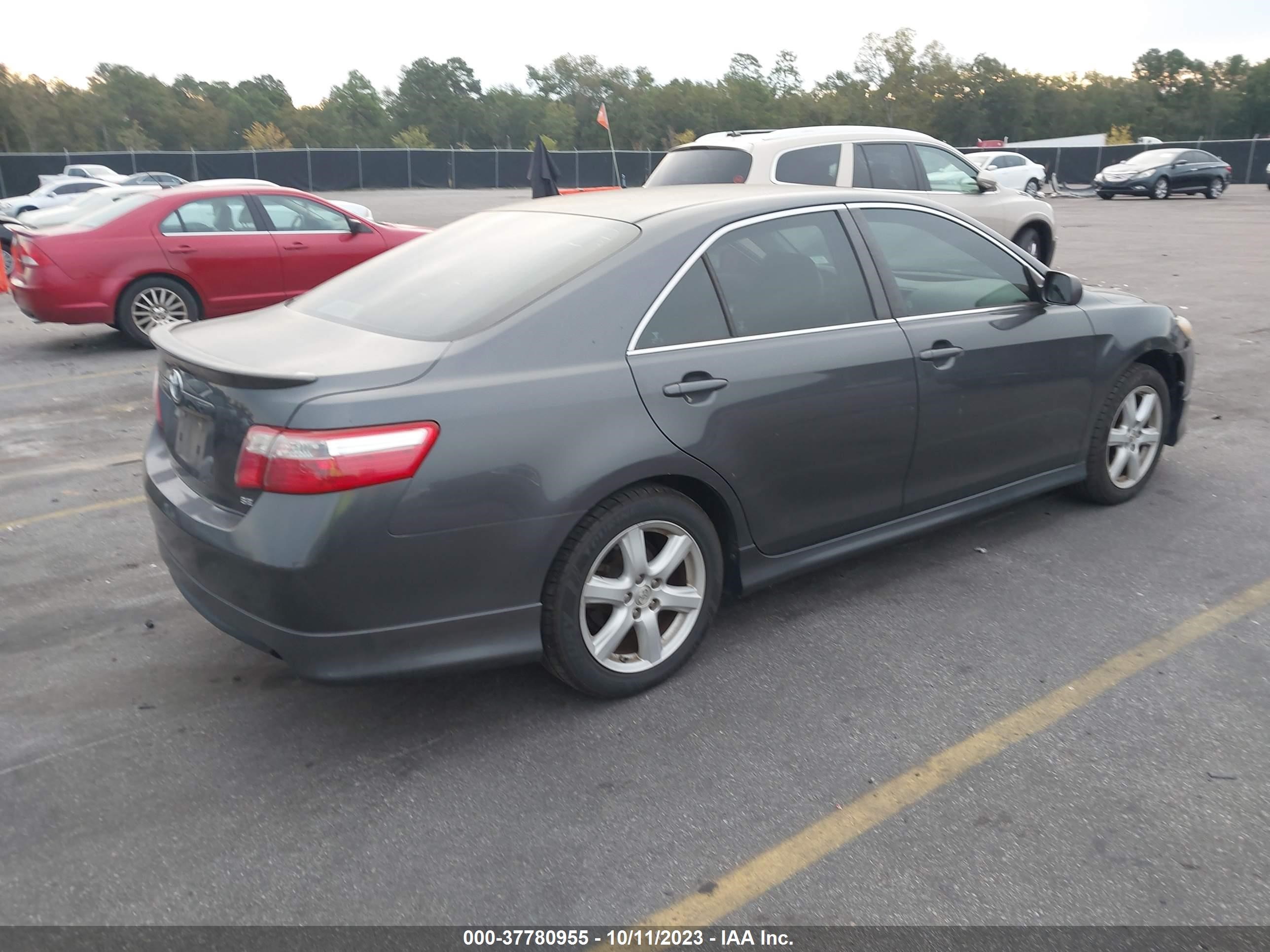 Photo 3 VIN: 4T1BE46K79U311971 - TOYOTA CAMRY 