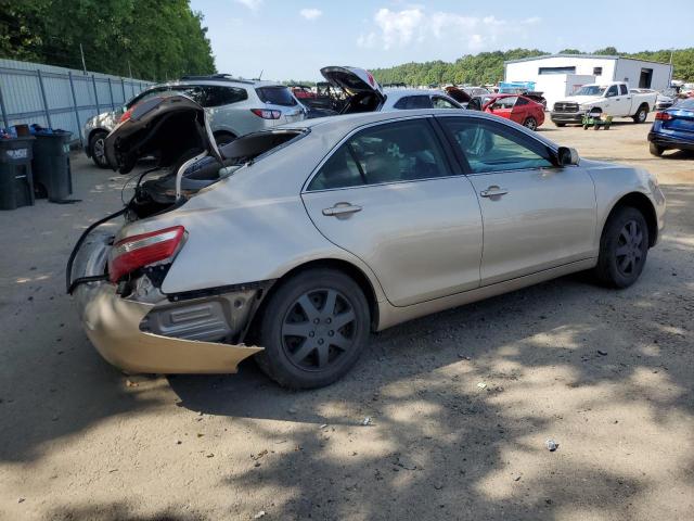 Photo 2 VIN: 4T1BE46K79U312327 - TOYOTA CAMRY 