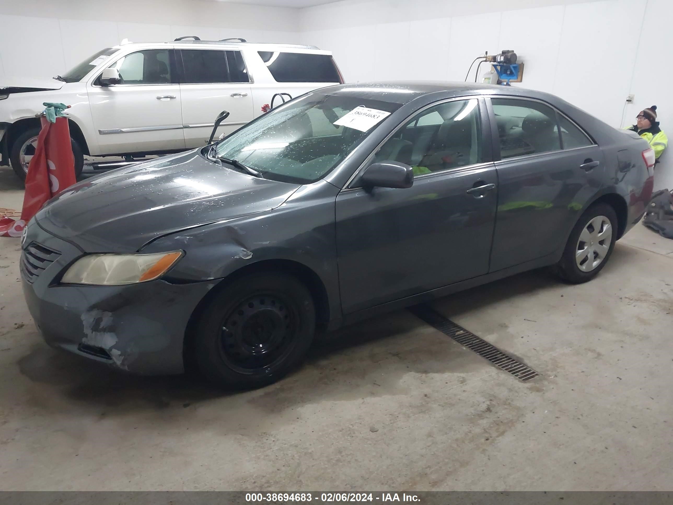 Photo 1 VIN: 4T1BE46K79U409091 - TOYOTA CAMRY 