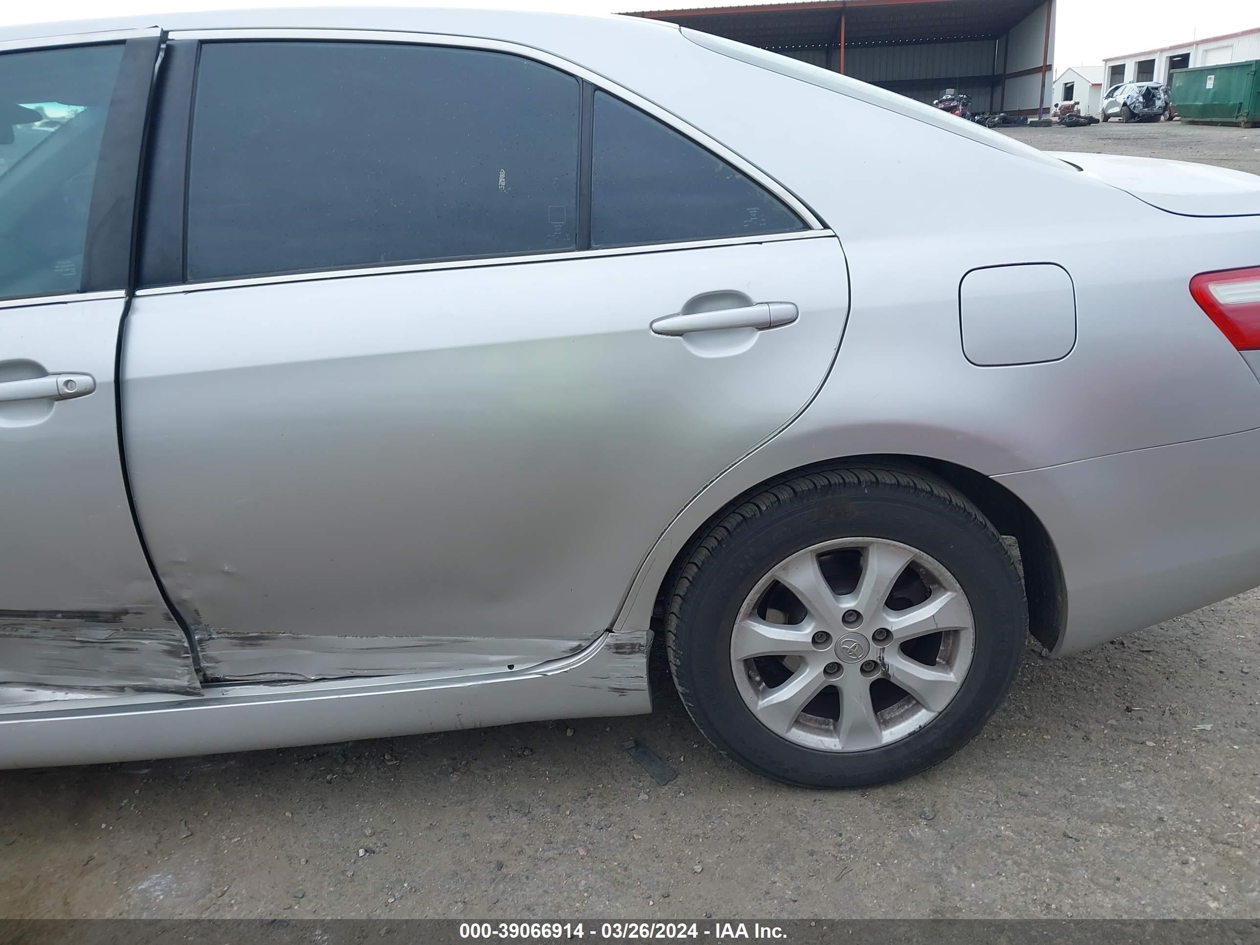 Photo 12 VIN: 4T1BE46K79U869593 - TOYOTA CAMRY 