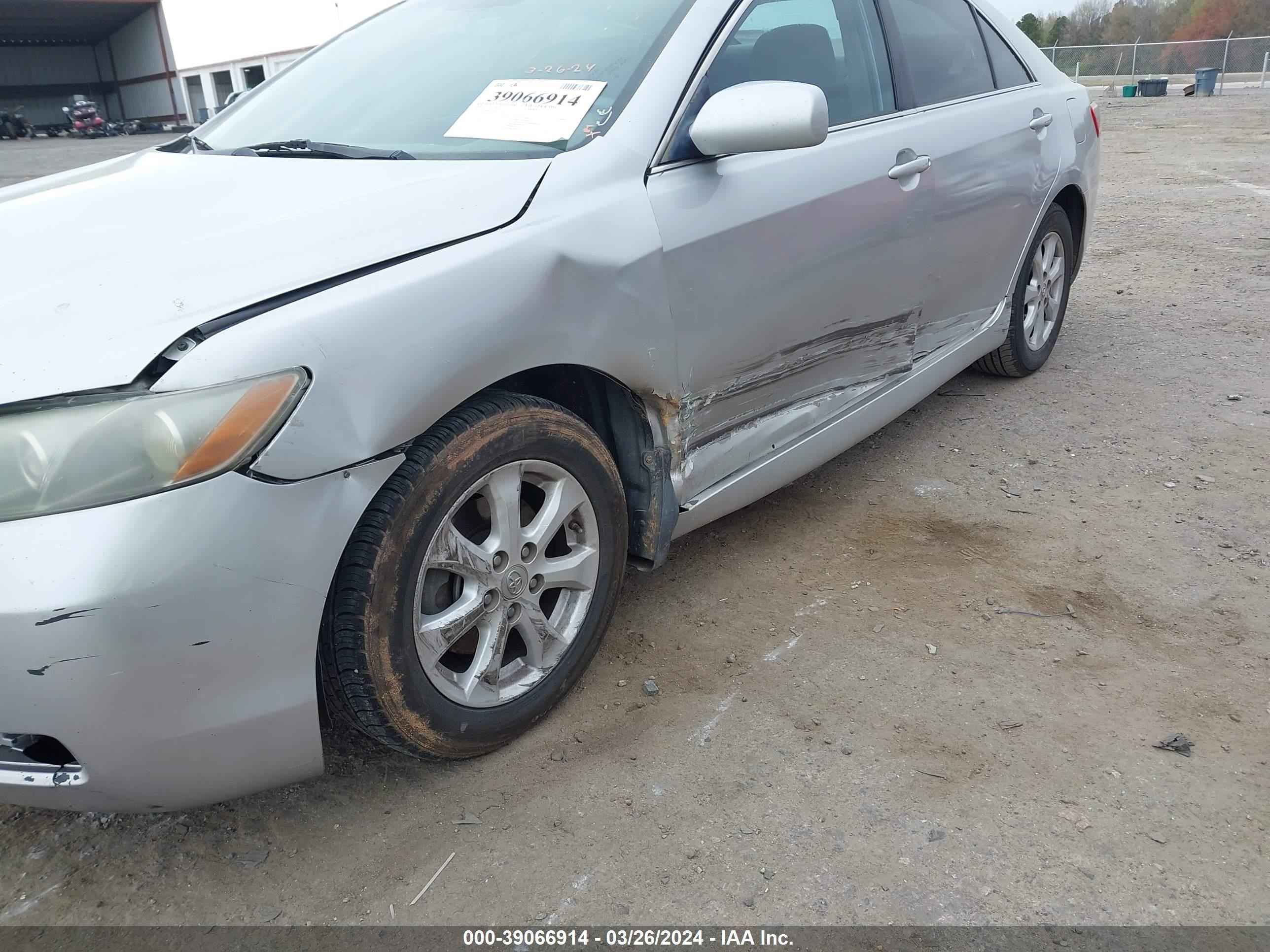 Photo 5 VIN: 4T1BE46K79U869593 - TOYOTA CAMRY 