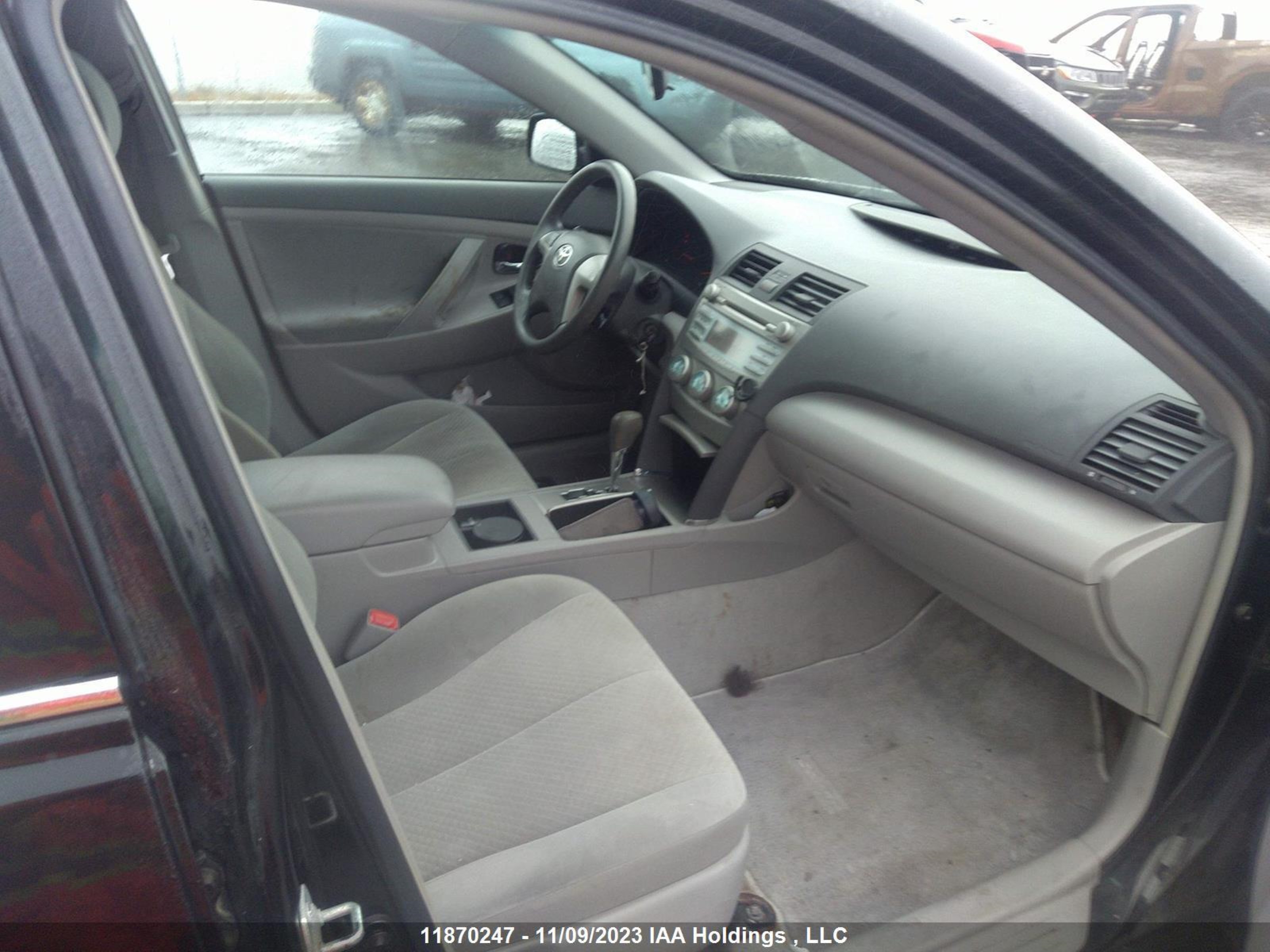 Photo 4 VIN: 4T1BE46K87U001132 - TOYOTA CAMRY 