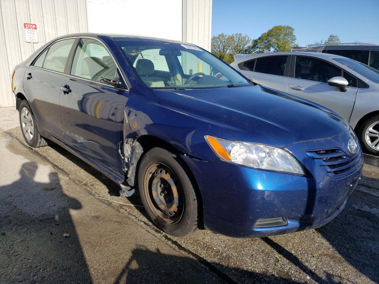 Photo 3 VIN: 4T1BE46K87U020182 - TOYOTA CAMRY 