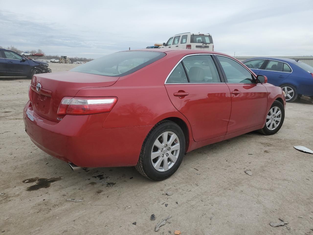 Photo 2 VIN: 4T1BE46K87U088448 - TOYOTA CAMRY CE 