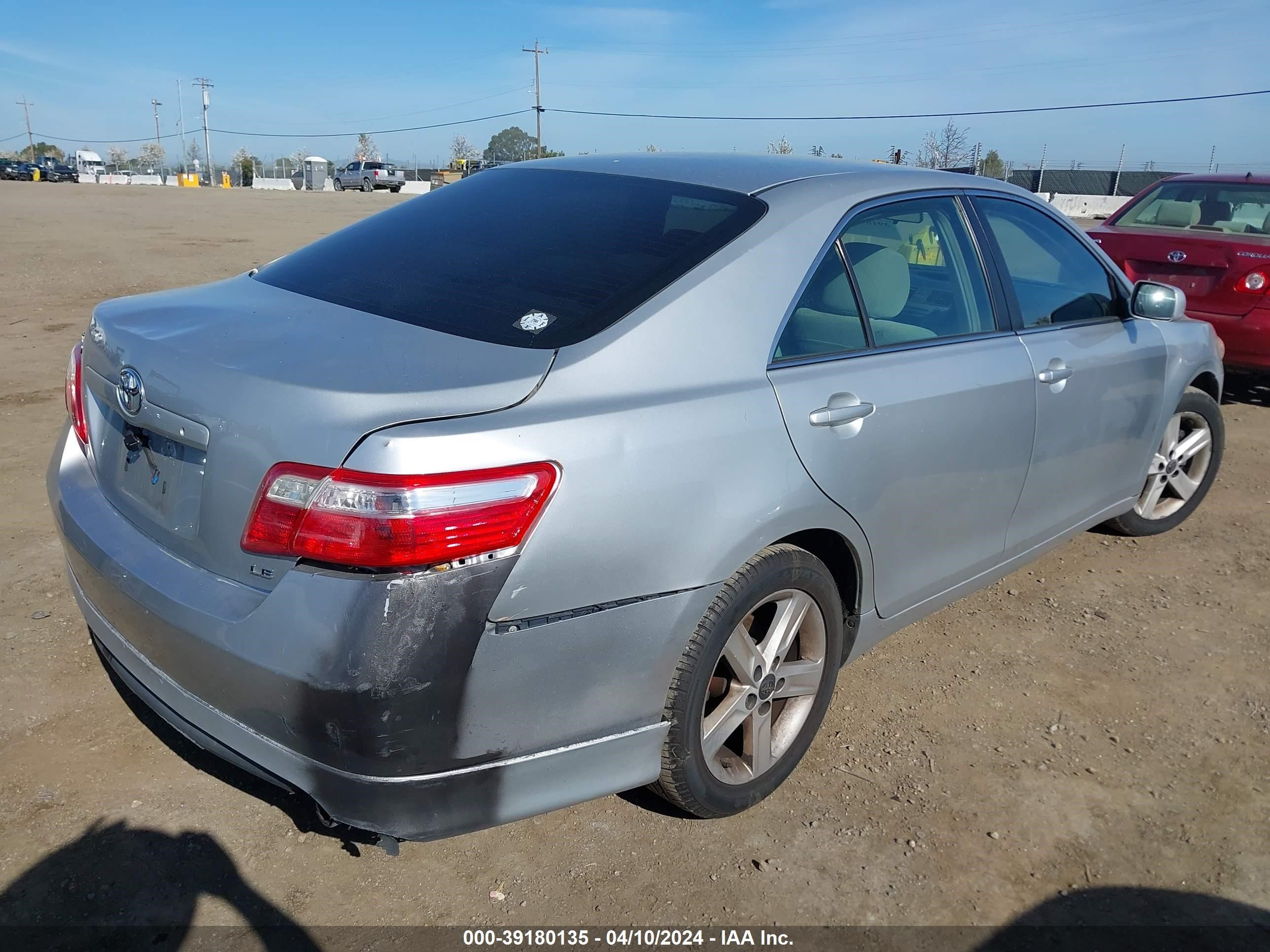 Photo 3 VIN: 4T1BE46K87U154755 - TOYOTA CAMRY 