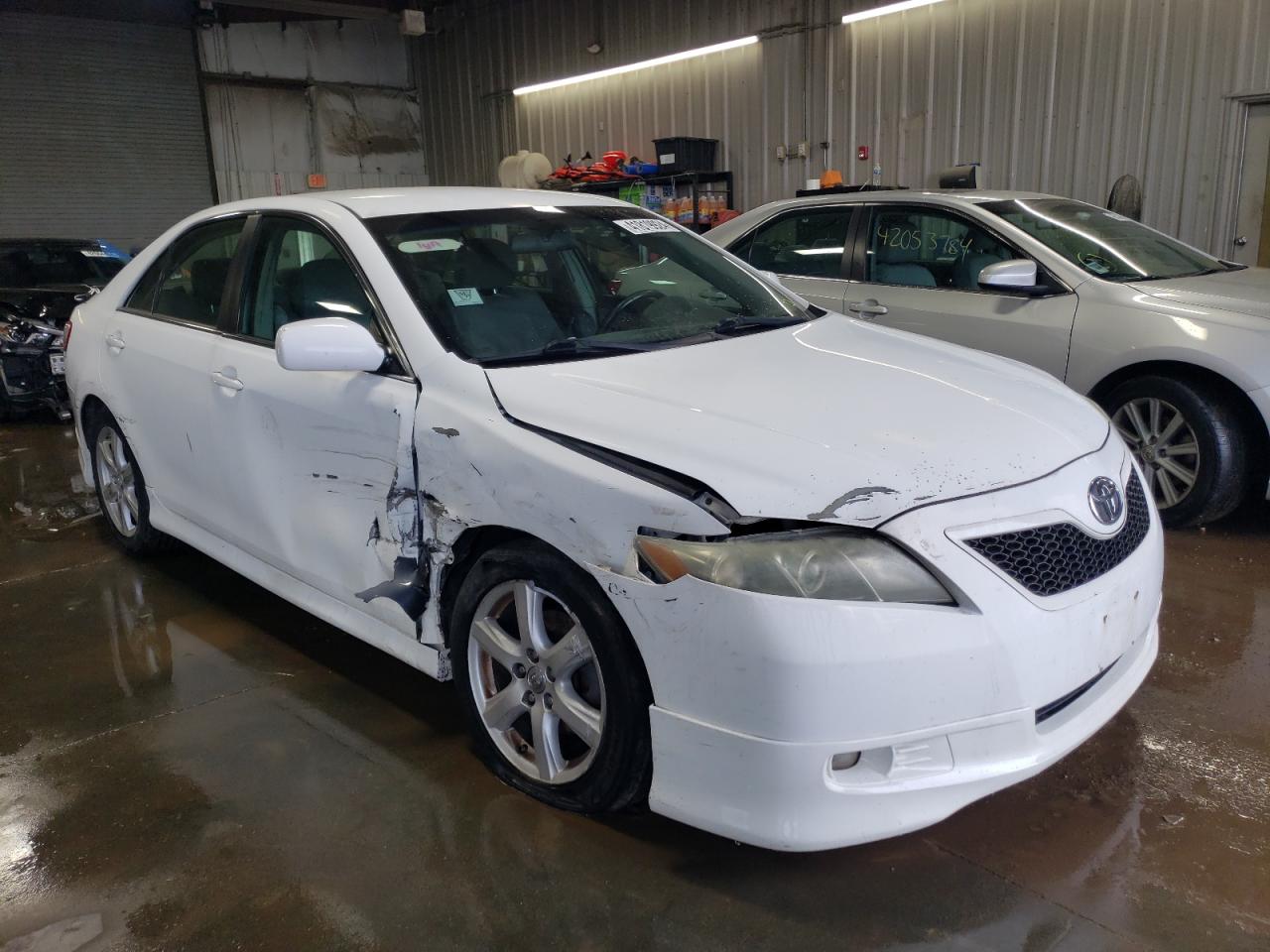 Photo 3 VIN: 4T1BE46K87U558736 - TOYOTA CAMRY 