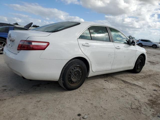 Photo 2 VIN: 4T1BE46K87U571440 - TOYOTA CAMRY 