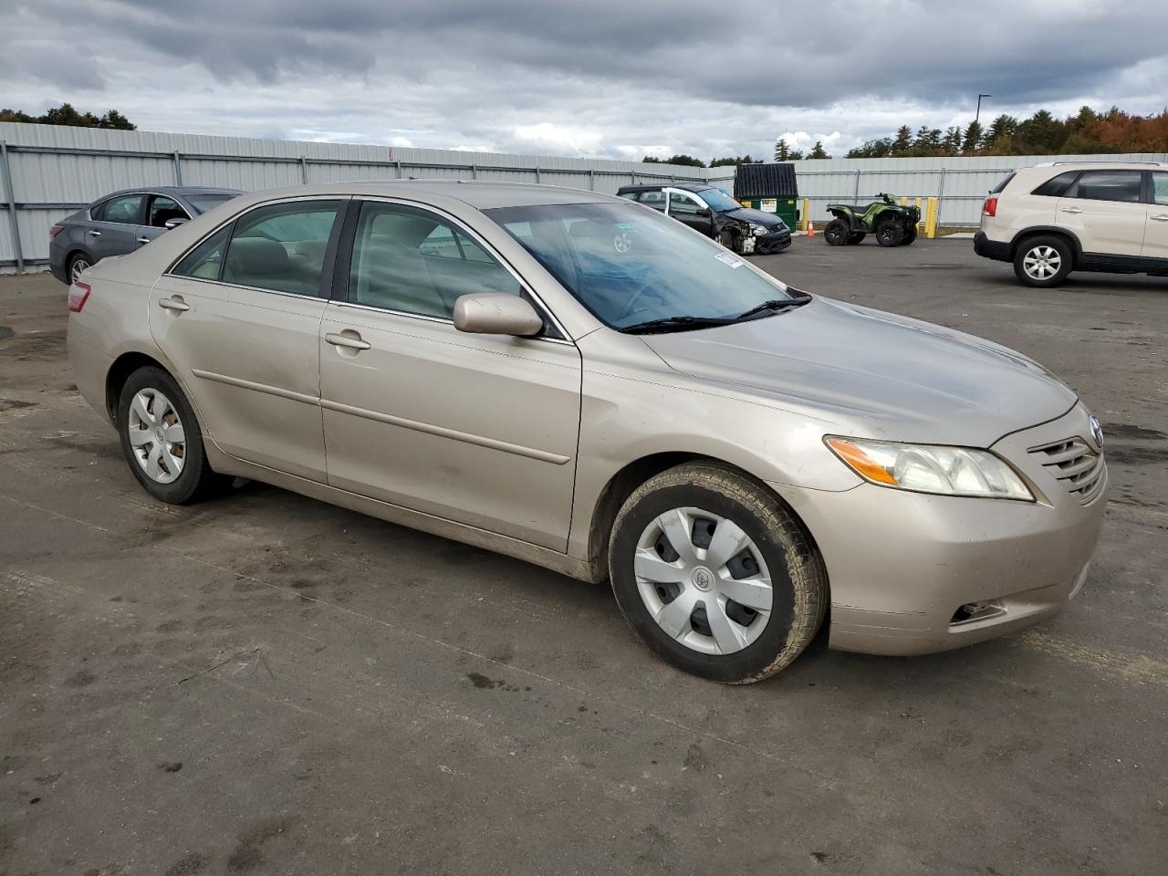 Photo 3 VIN: 4T1BE46K87U642734 - TOYOTA CAMRY 