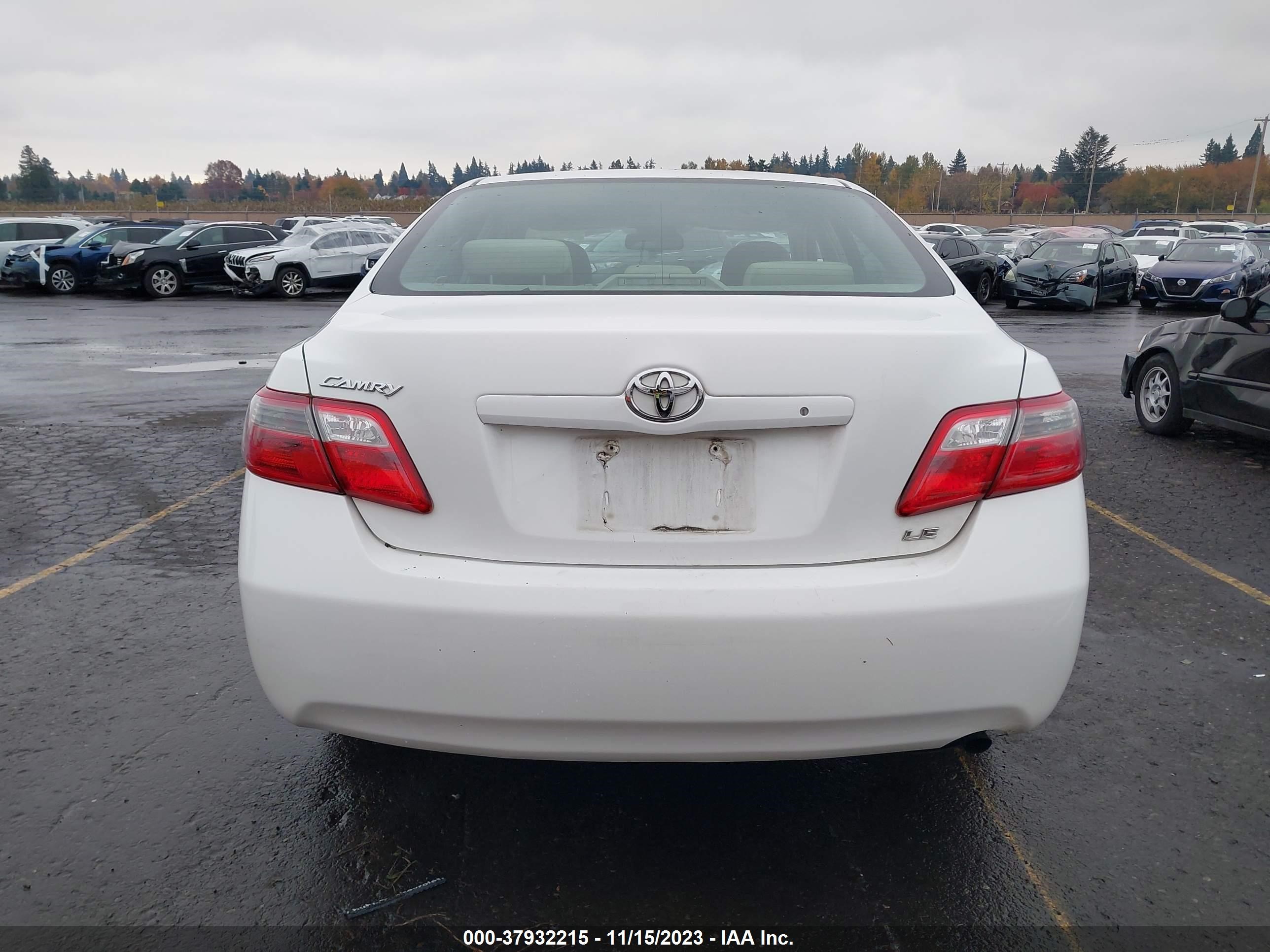 Photo 16 VIN: 4T1BE46K88U737859 - TOYOTA CAMRY 