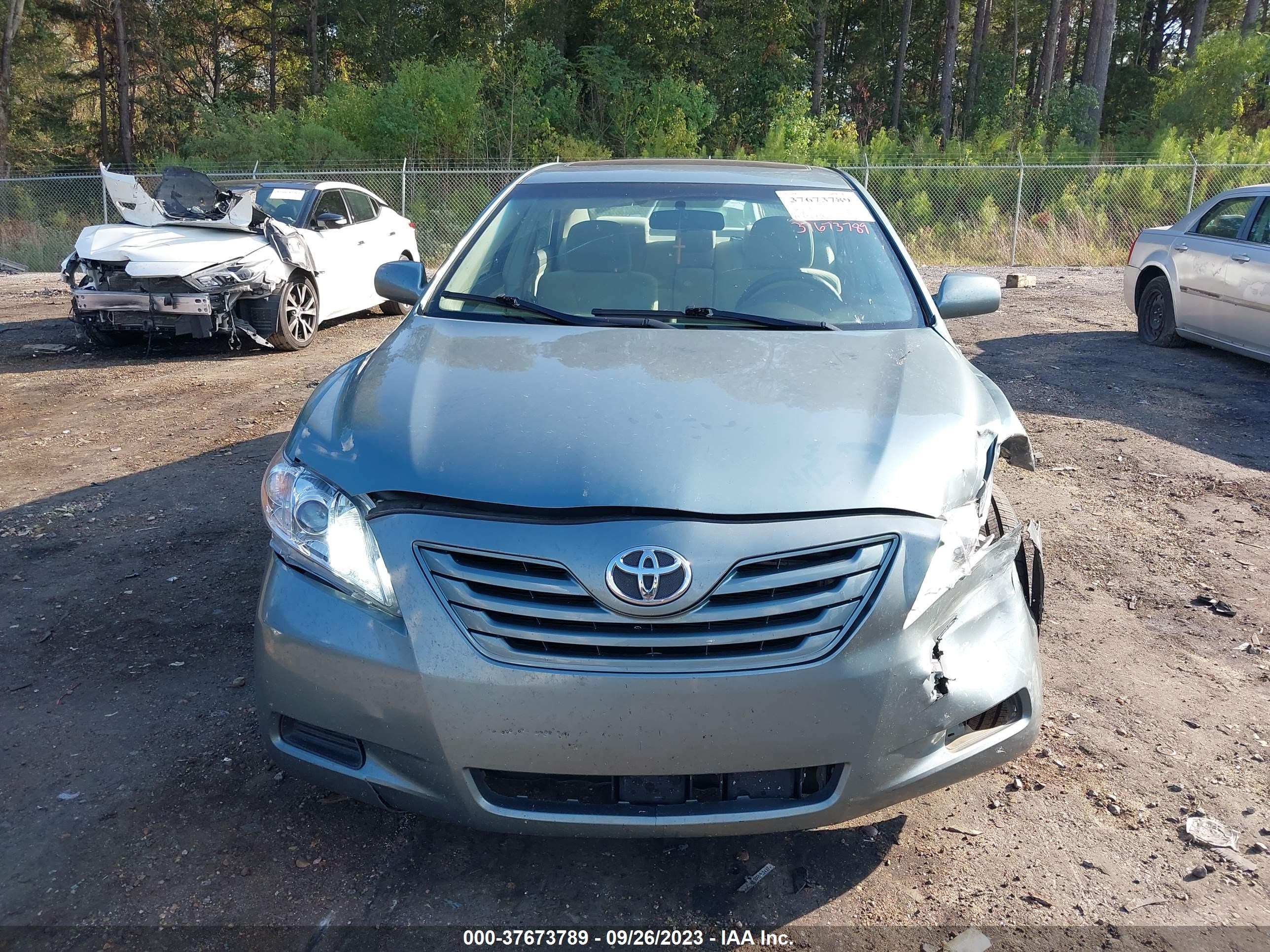 Photo 11 VIN: 4T1BE46K88U740924 - TOYOTA CAMRY 