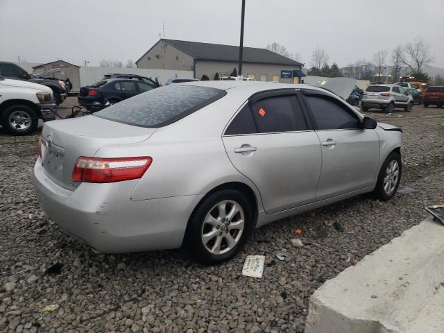 Photo 2 VIN: 4T1BE46K89U305483 - TOYOTA CAMRY BASE 