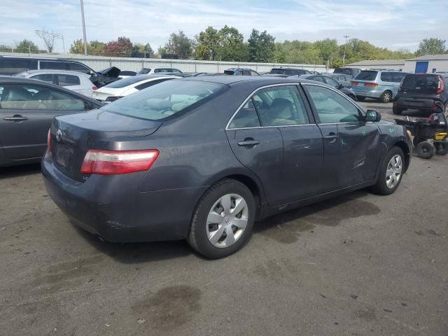 Photo 2 VIN: 4T1BE46K89U323353 - TOYOTA CAMRY BASE 