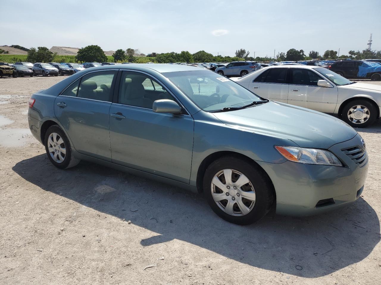 Photo 3 VIN: 4T1BE46K89U801948 - TOYOTA CAMRY 