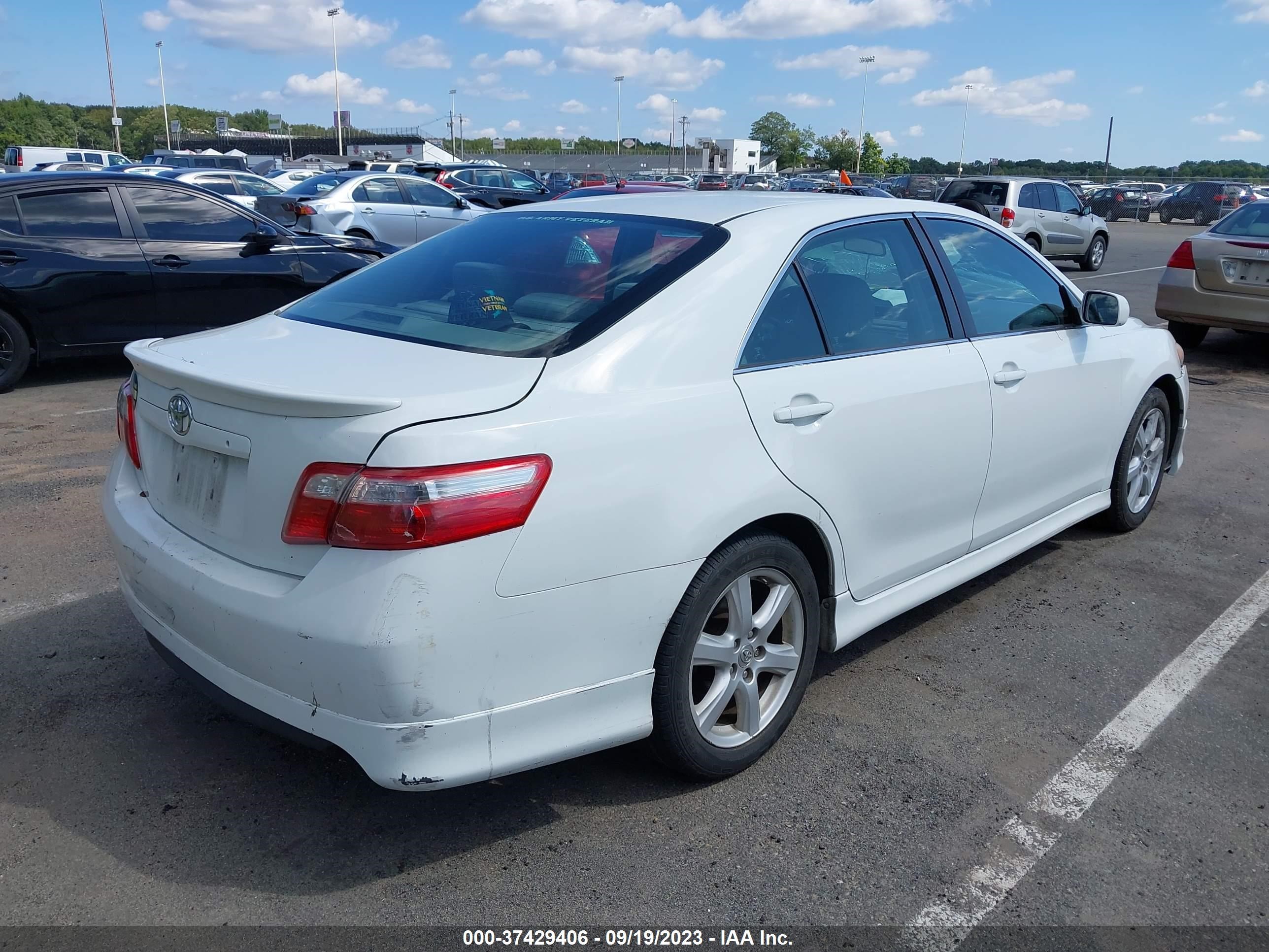 Photo 3 VIN: 4T1BE46K89U919949 - TOYOTA CAMRY 