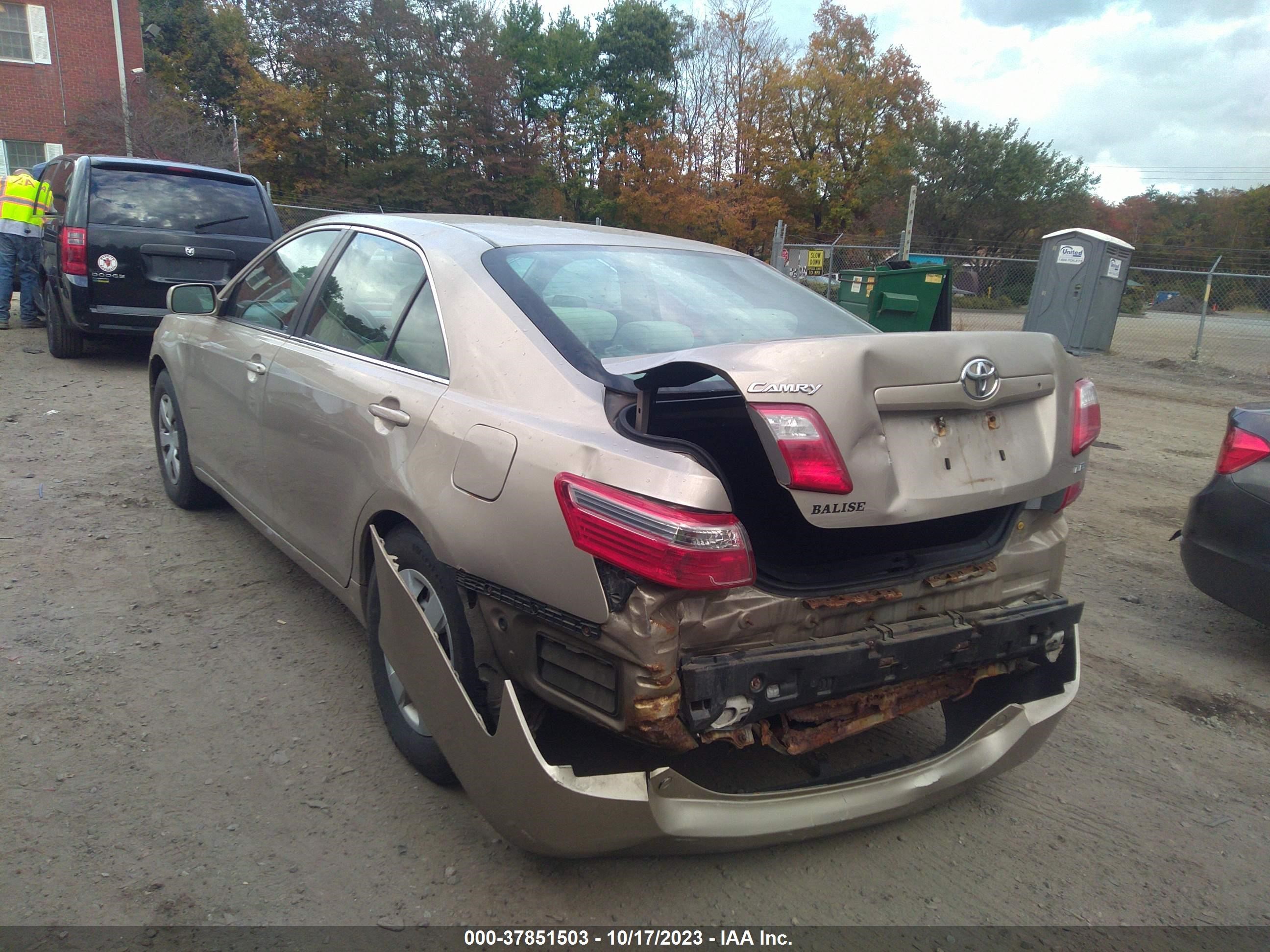 Photo 2 VIN: 4T1BE46K97U026315 - TOYOTA CAMRY 