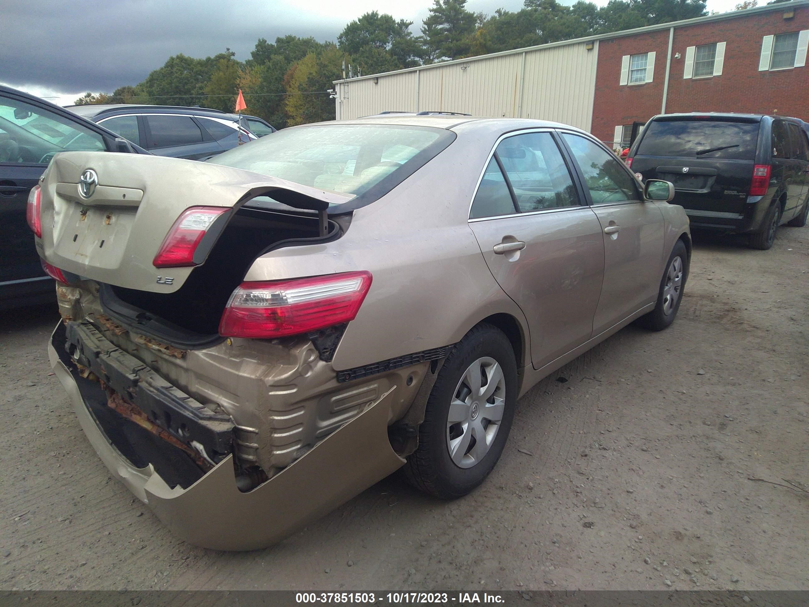 Photo 3 VIN: 4T1BE46K97U026315 - TOYOTA CAMRY 