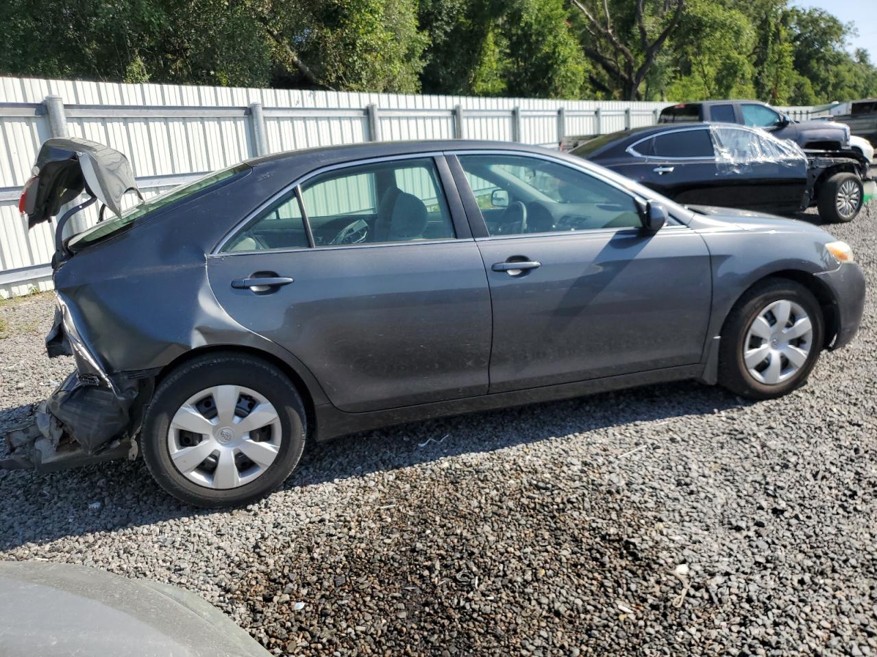 Photo 2 VIN: 4T1BE46K97U114314 - TOYOTA CAMRY 